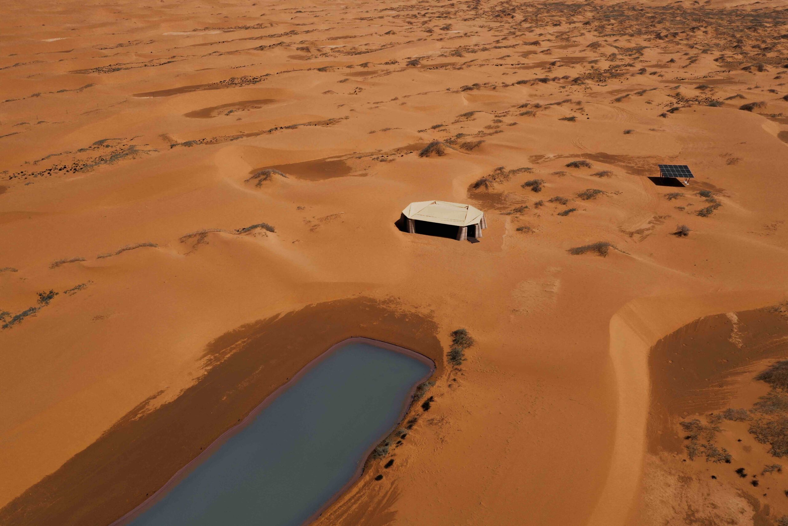 〈デザート・アーク（Desert Ark）〉designRESERVE