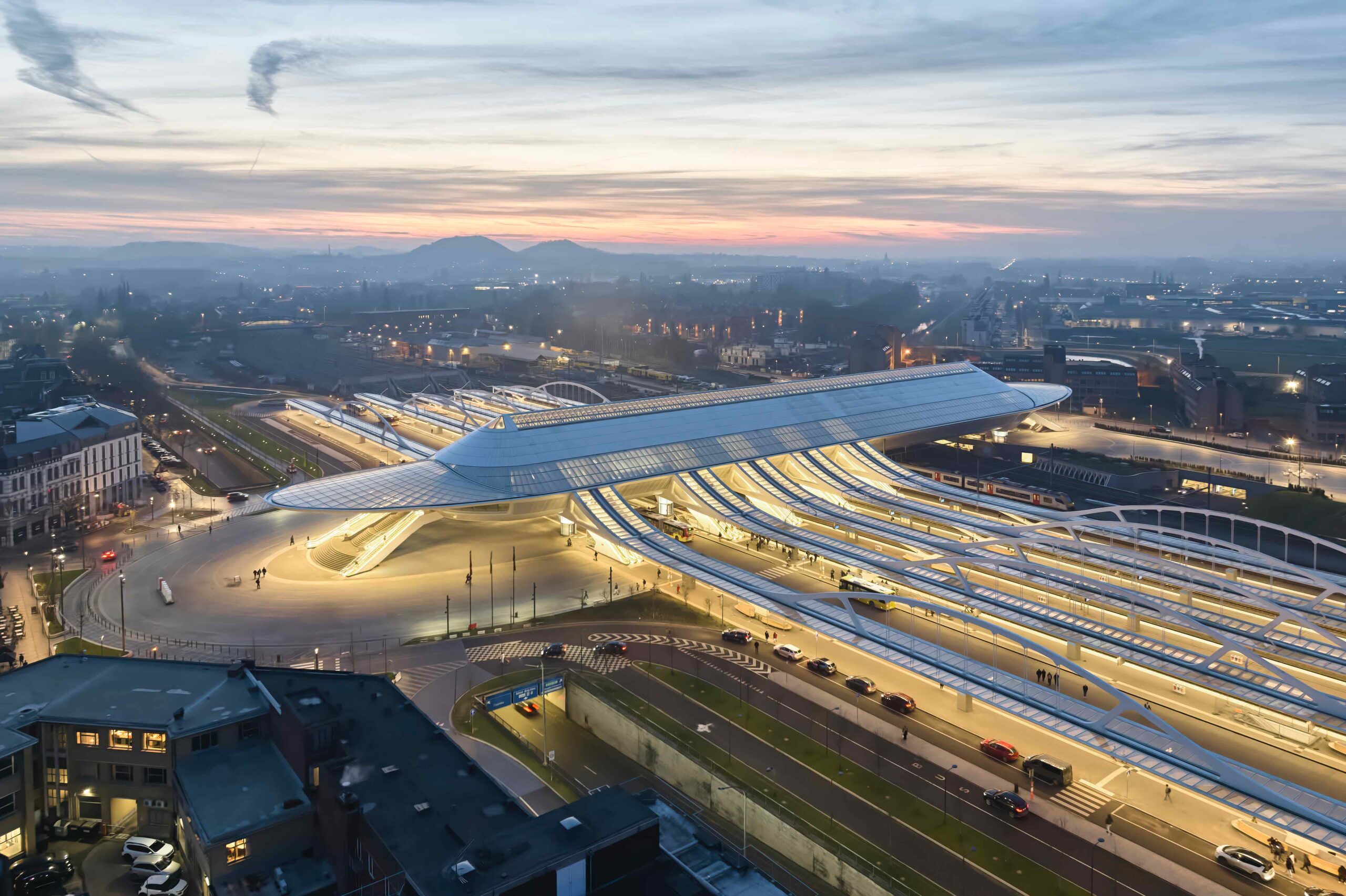 〈モンス駅（Mons Train Station）〉サンティアゴ・カラトラバ（Santiago Calatrava）