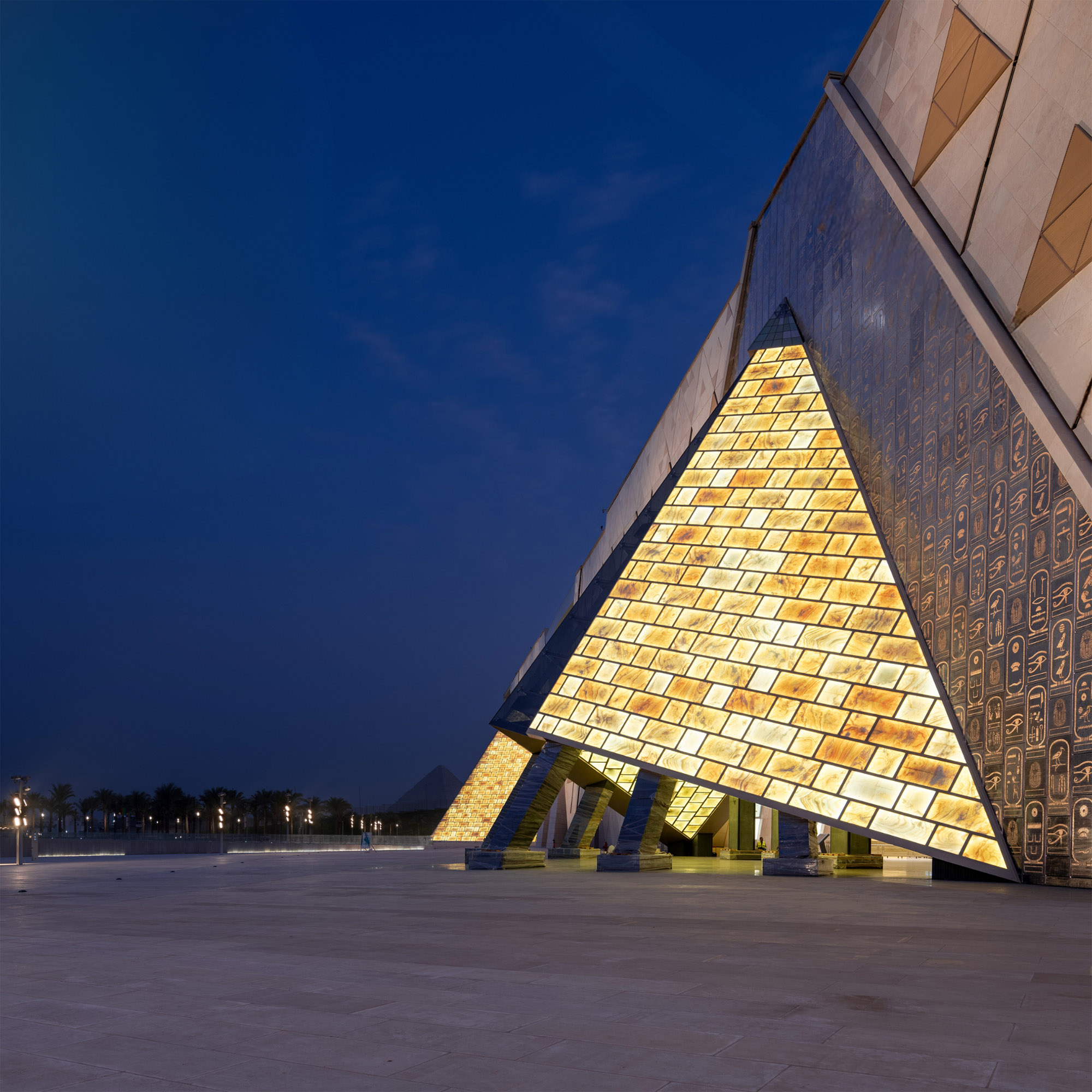 〈大エジプト博物館(Grand Egyptian Museum)〉ヘネガン・ペン・アーキテクツ(heneghan peng architects)