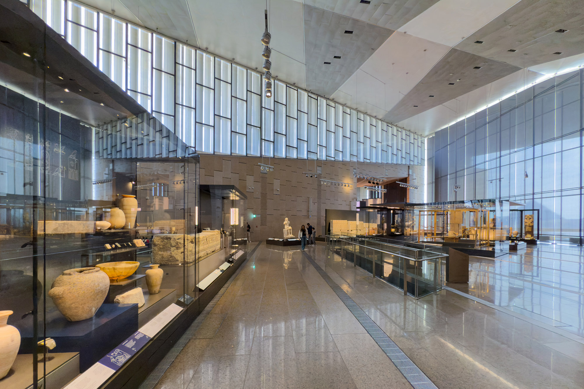 〈大エジプト博物館(Grand Egyptian Museum)〉ヘネガン・ペン・アーキテクツ(heneghan peng architects)