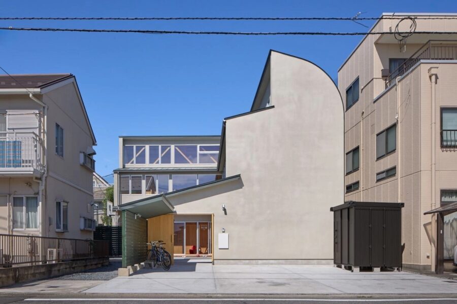 前橋の道の輪郭 / HAGISO