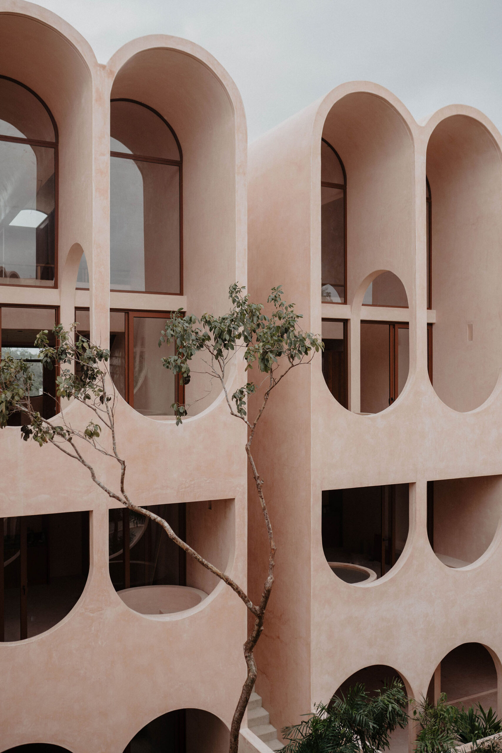 〈バベル（Babel）〉V Taller