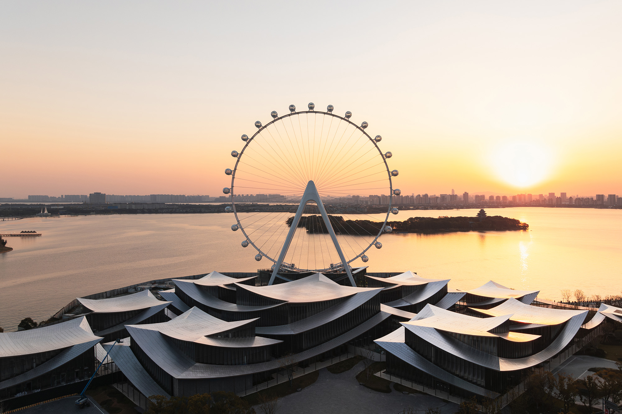 〈蘇州現代美術館（Suzhou Museum of Contemporary Art）〉BIG