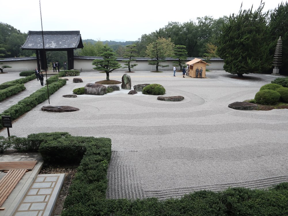 ひろしま国際建築祭2025 / 移動型キオスク 〈つぼや〉