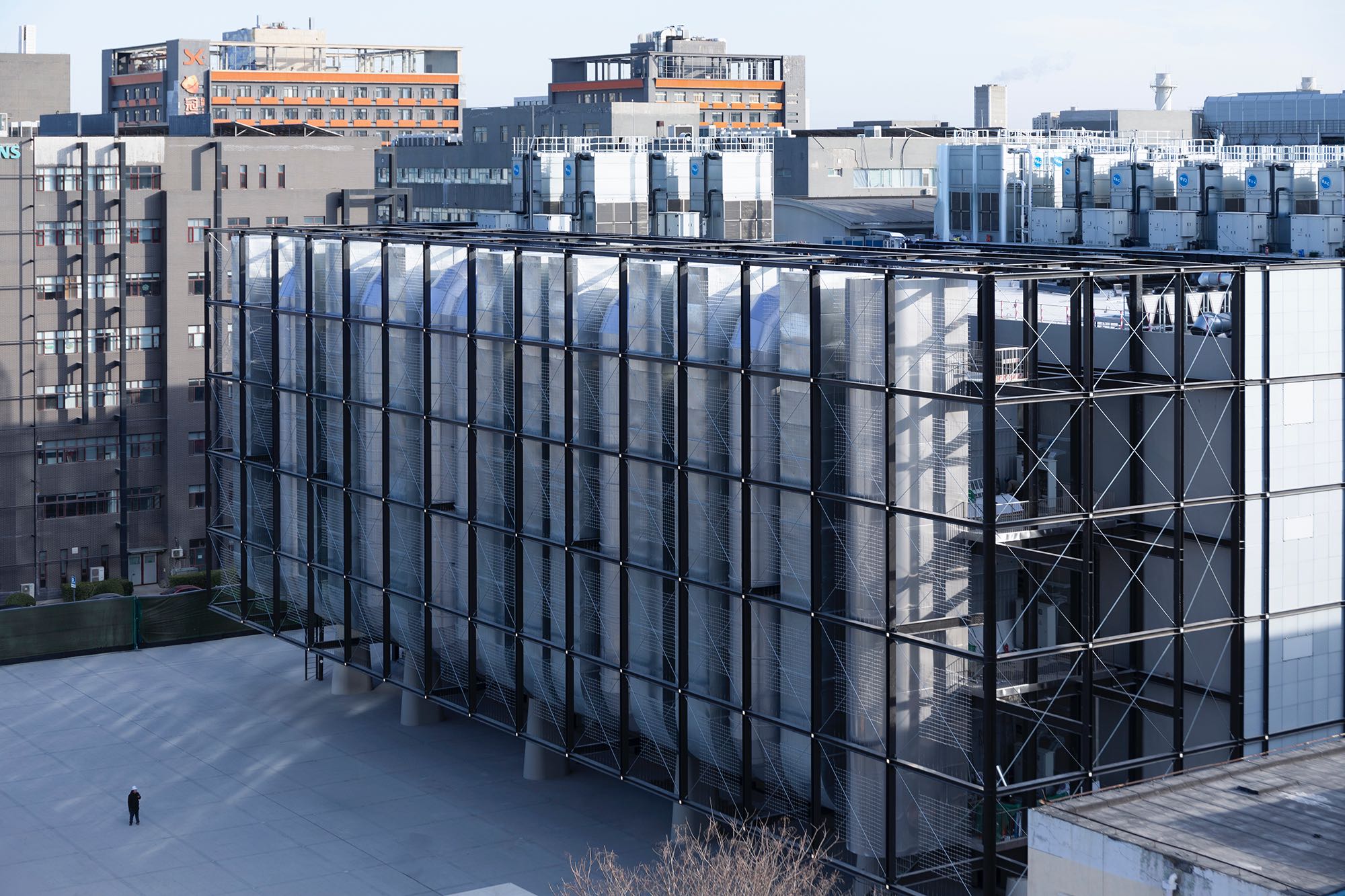 〈SPARK 761〉llLab.