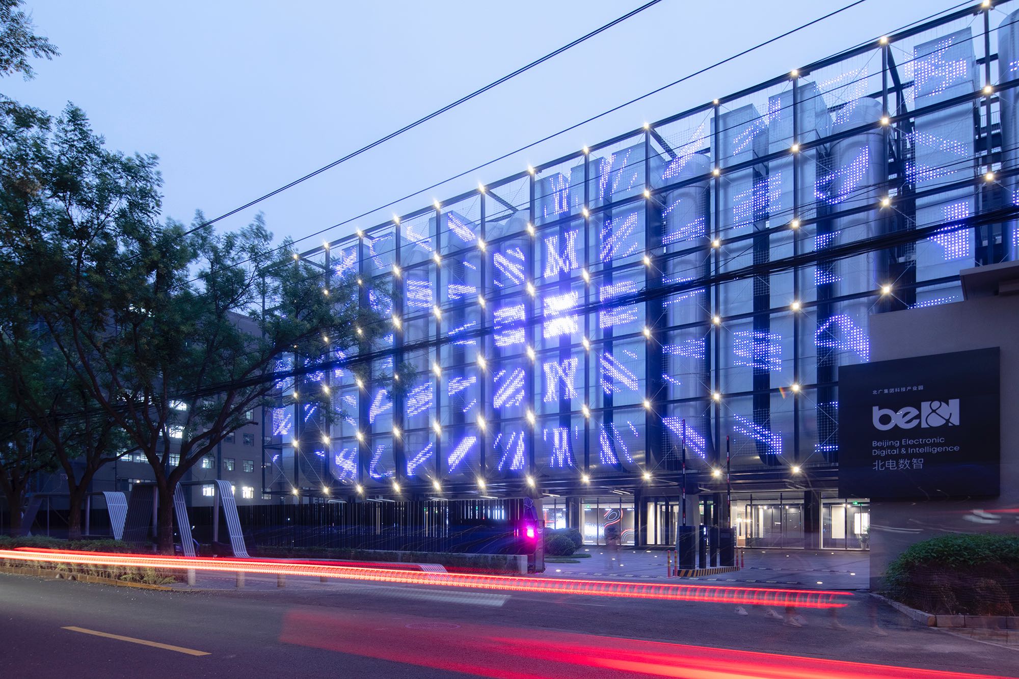 〈SPARK 761〉llLab.