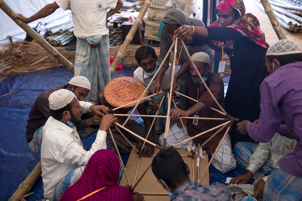 クディ・バリ建設の地域住民参画の様子