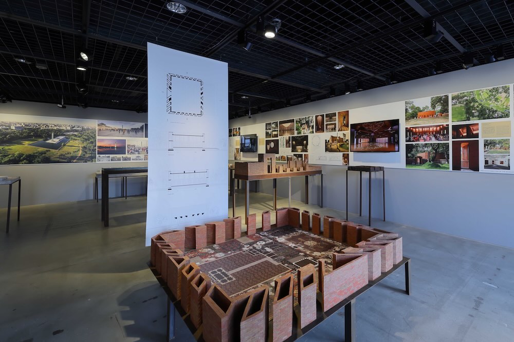 TOTOギャラリー・間「マリーナ・タバサム・アーキテクツ展:People Place Poiesis(ピープル プレイス ポイエーシス)」会場写真