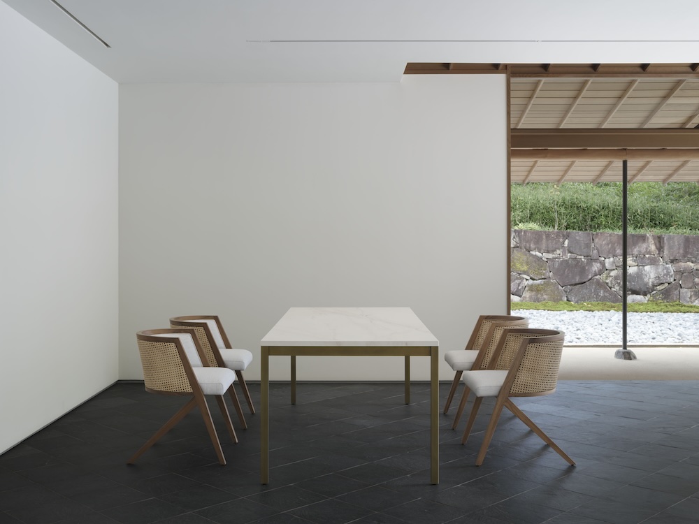 バイ インテリアズ×榊田倫之 新作家具