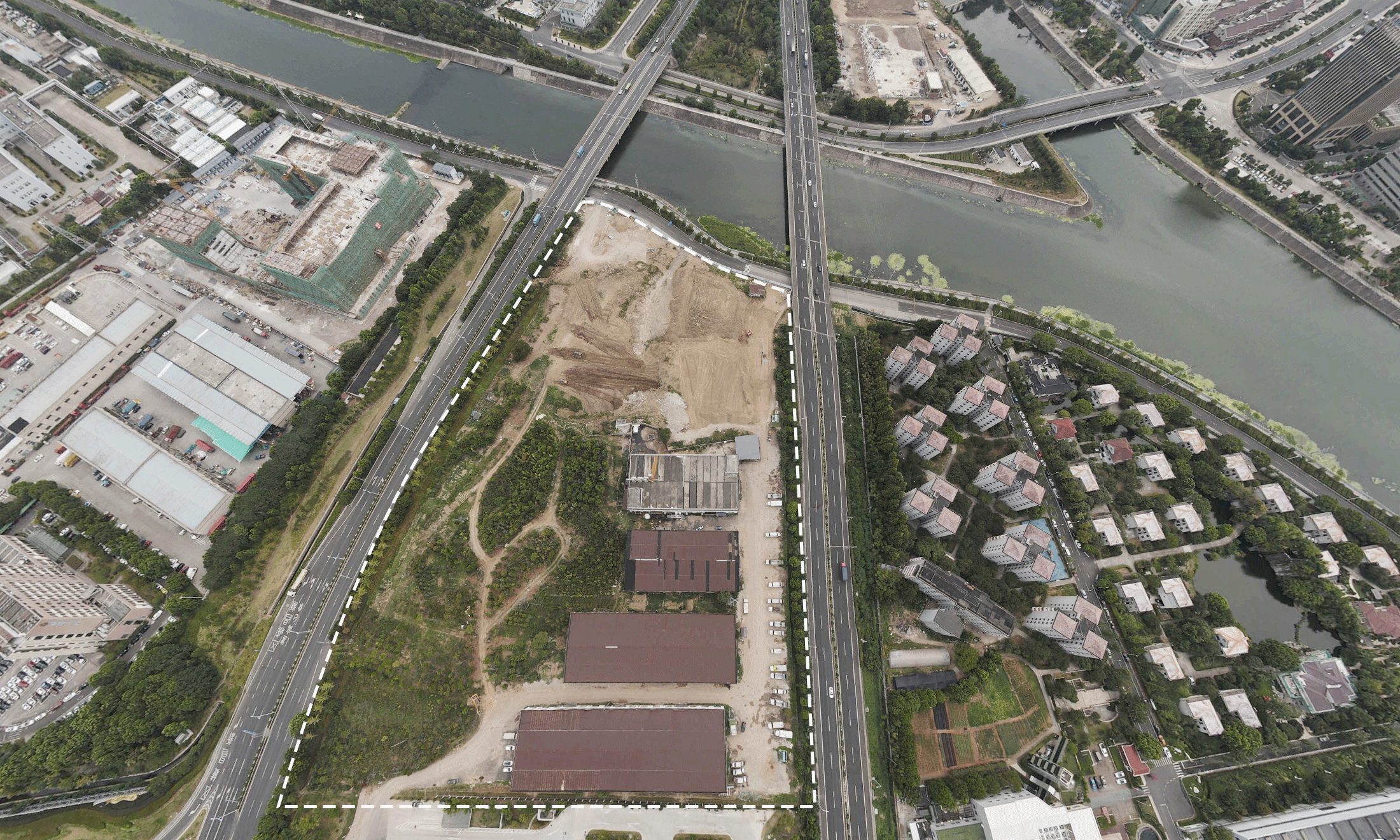 〈新昌グローブセンター(Xinchang Globular Center)〉line+ studio