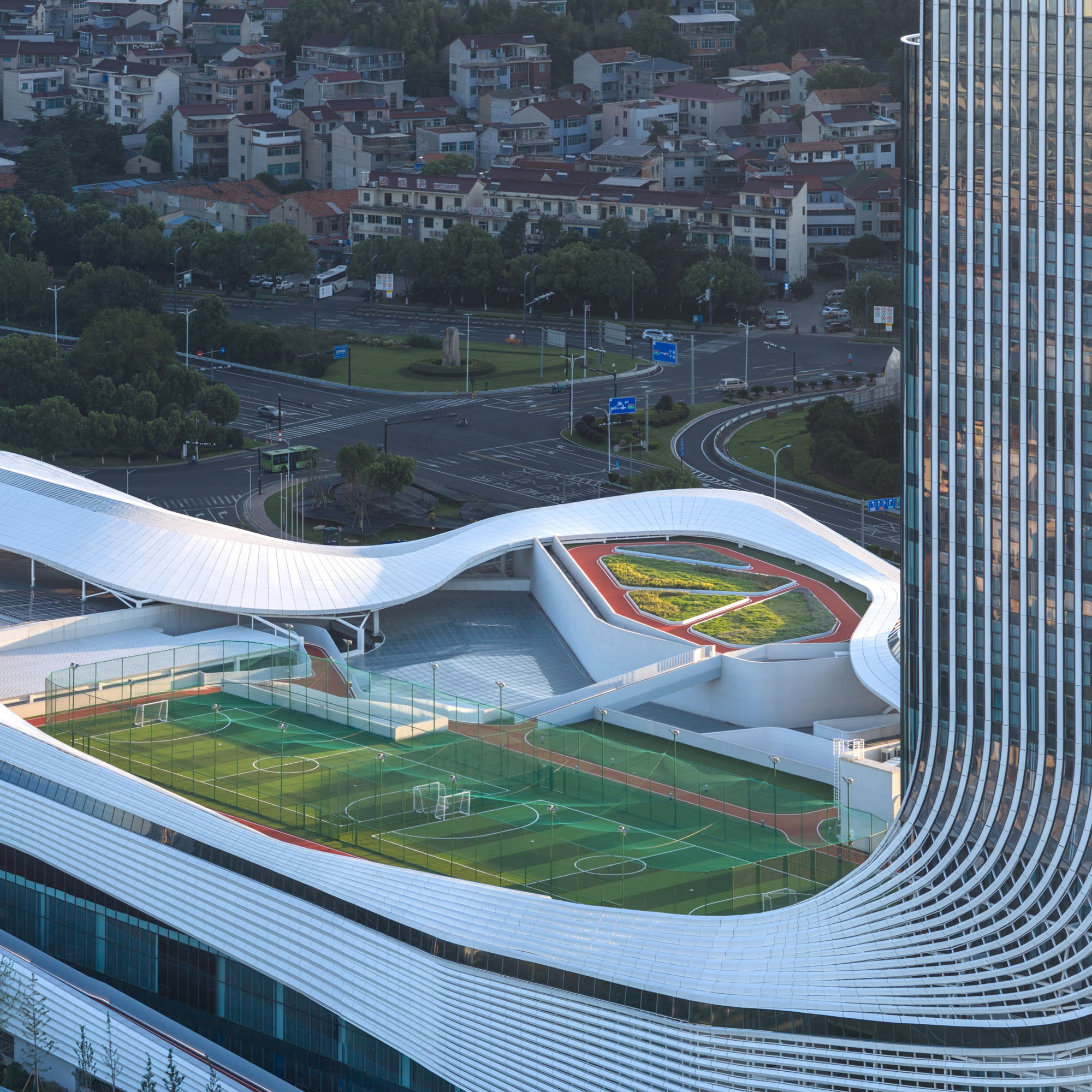 〈新昌グローブセンター(Xinchang Globular Center)〉line+ studio