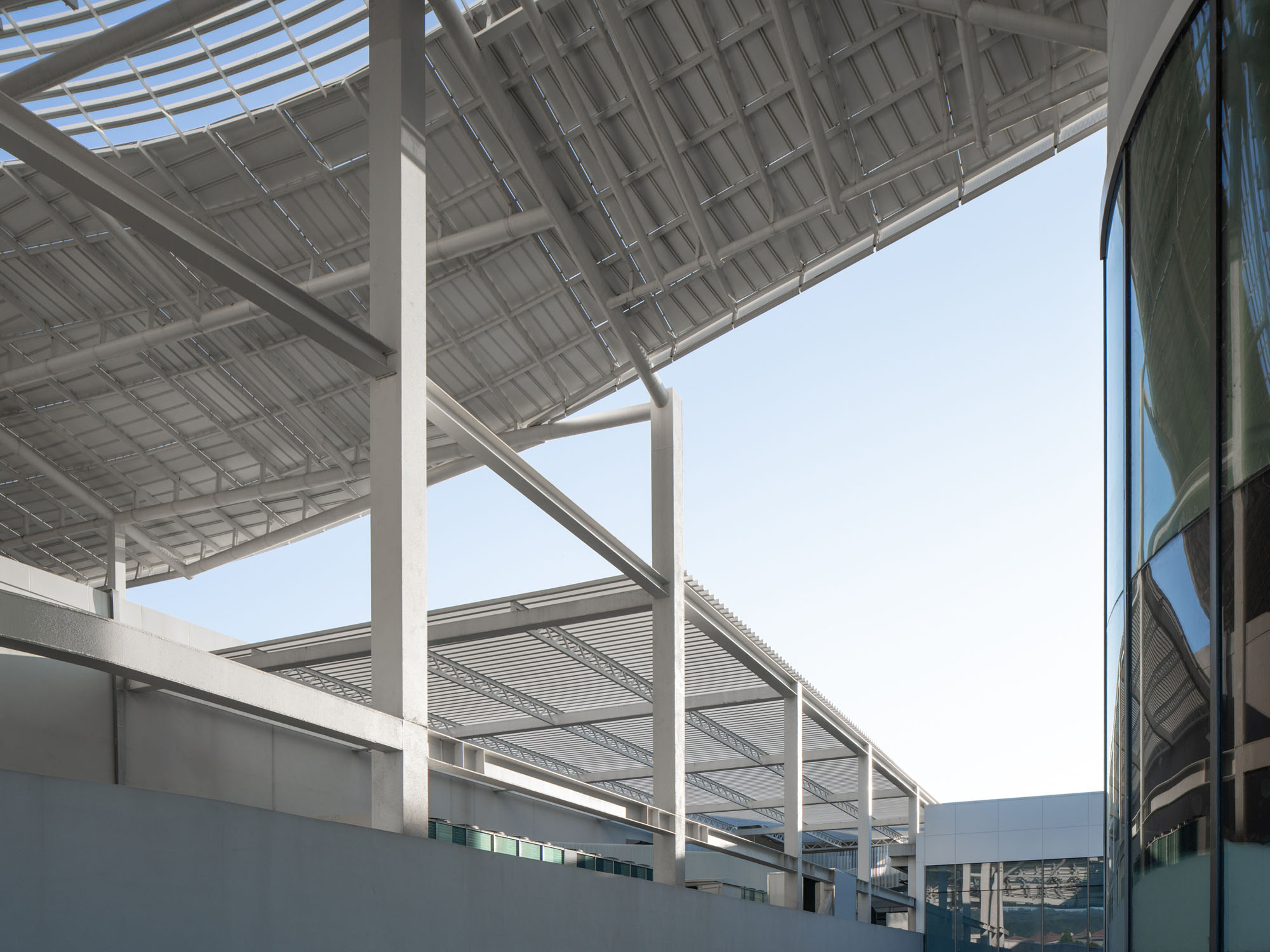 〈新昌グローブセンター(Xinchang Globular Center)〉line+ studio