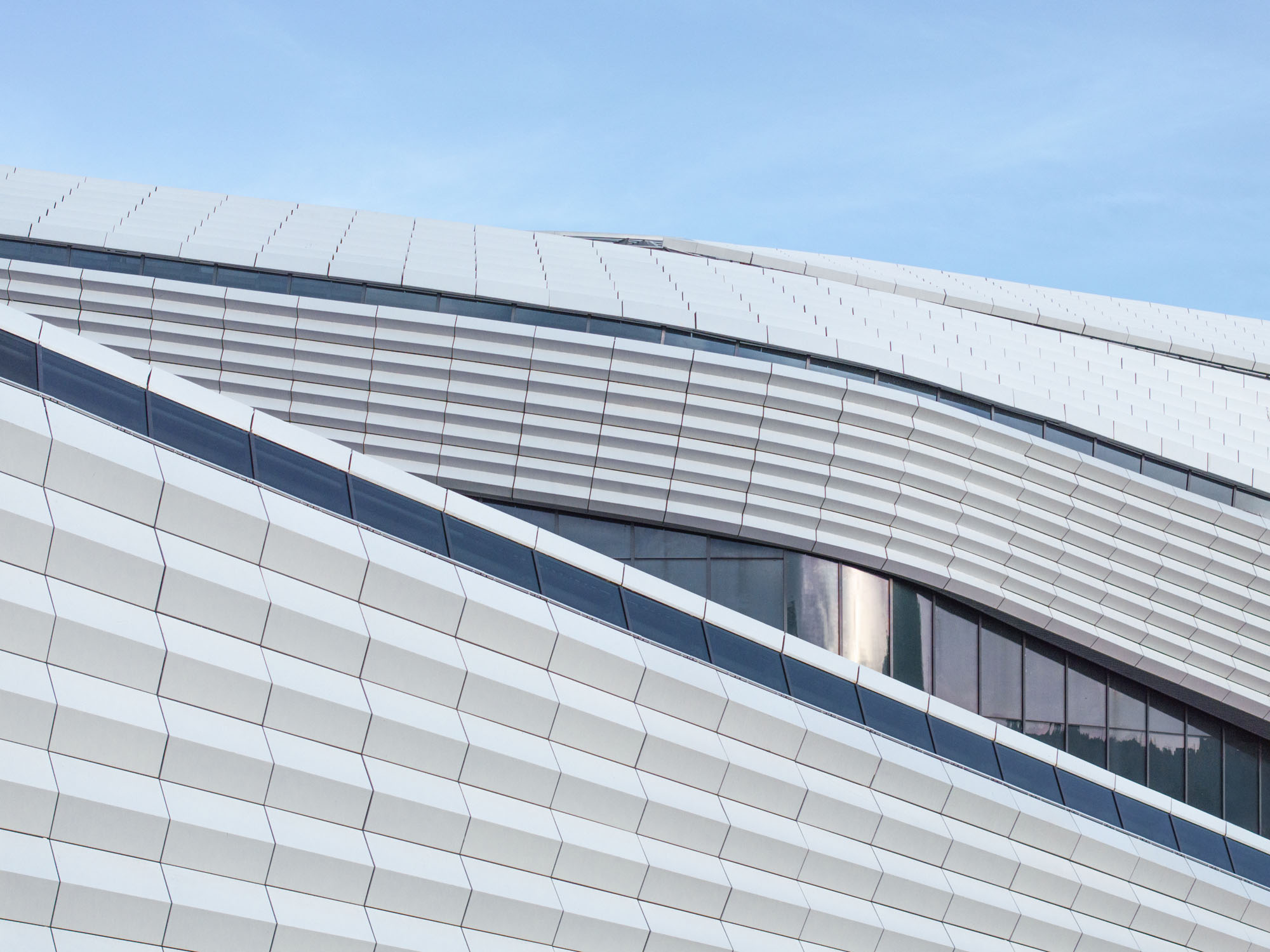 〈新昌グローブセンター(Xinchang Globular Center)〉line+ studio