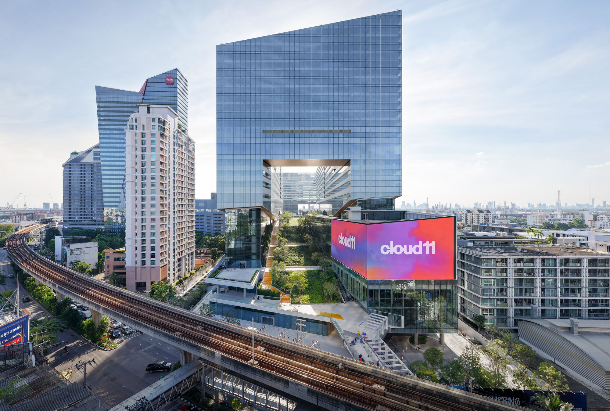 〈クラウド11（Cloud 11）〉スノヘッタ（Snøhetta）、A49アーキテクツ（A49 Architects）