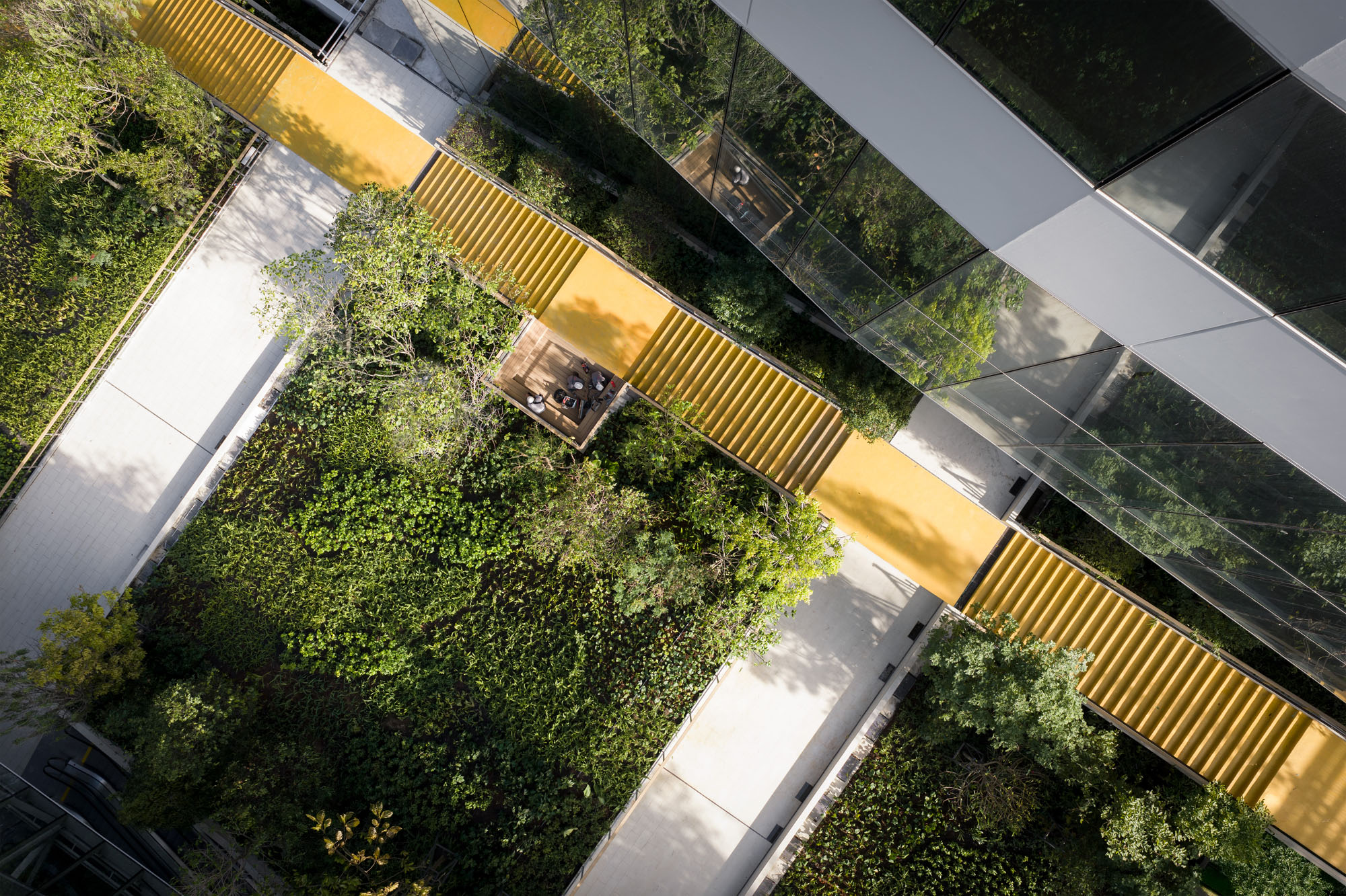 〈クラウド11（Cloud 11）〉スノヘッタ（Snøhetta）、A49アーキテクツ（A49 Architects）