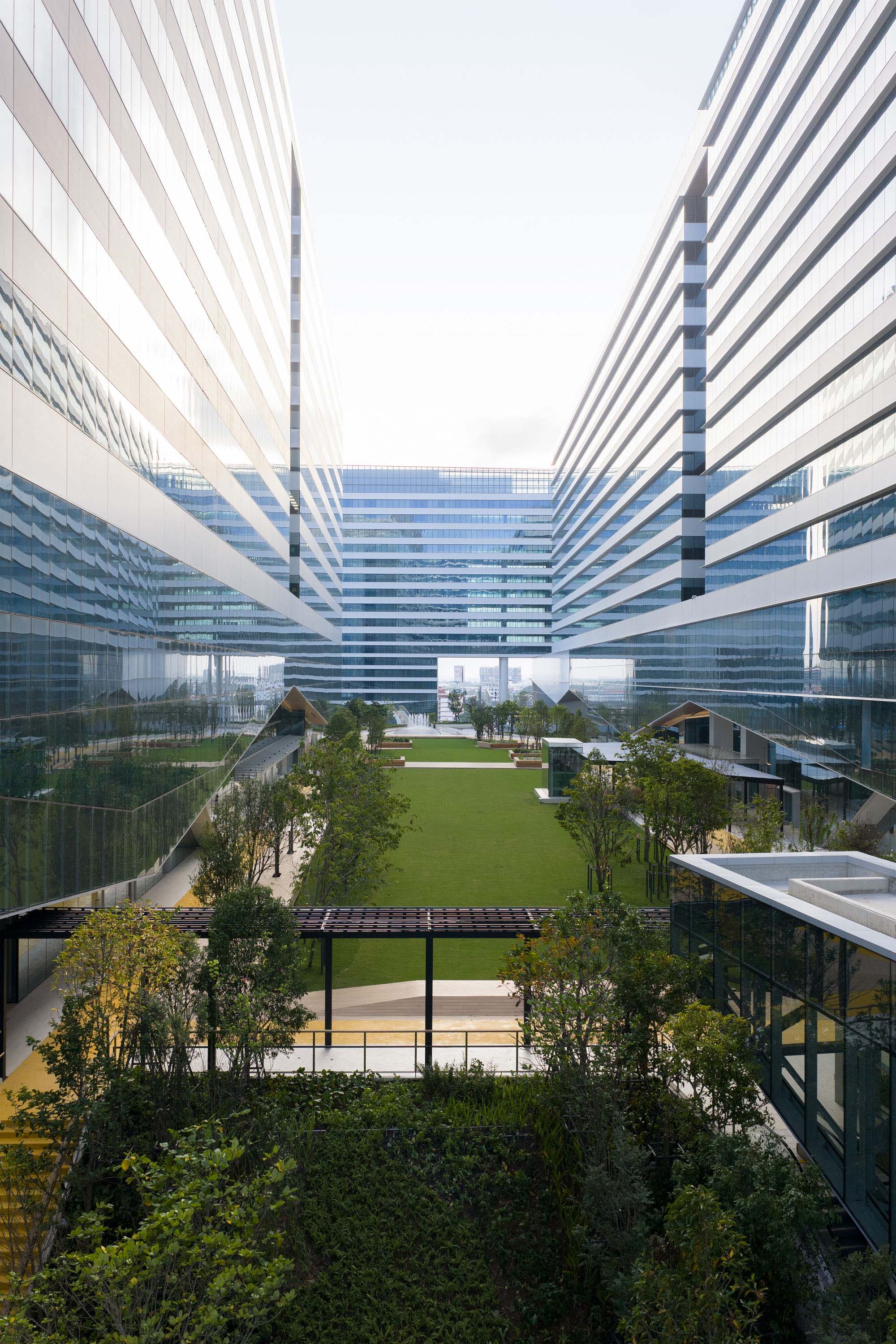 〈クラウド11（Cloud 11）〉スノヘッタ（Snøhetta）、A49アーキテクツ（A49 Architects）