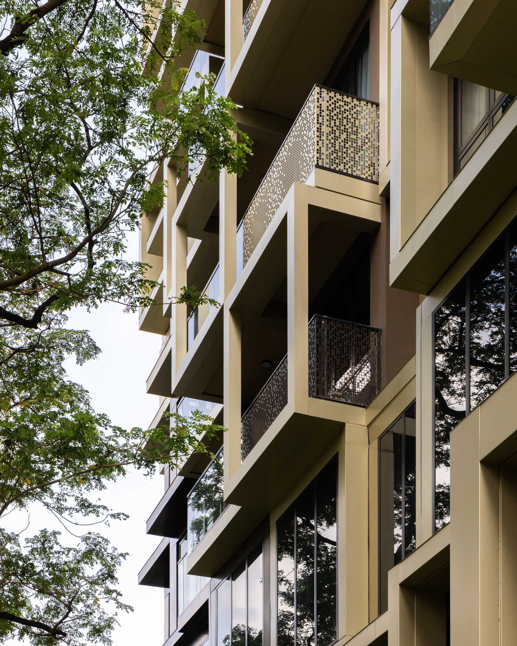 〈アーウェル・ヒル・レジデンス（Irwell Hill Residences）〉MVRDV、ADDPアーキテクツ（ADDP Architects）