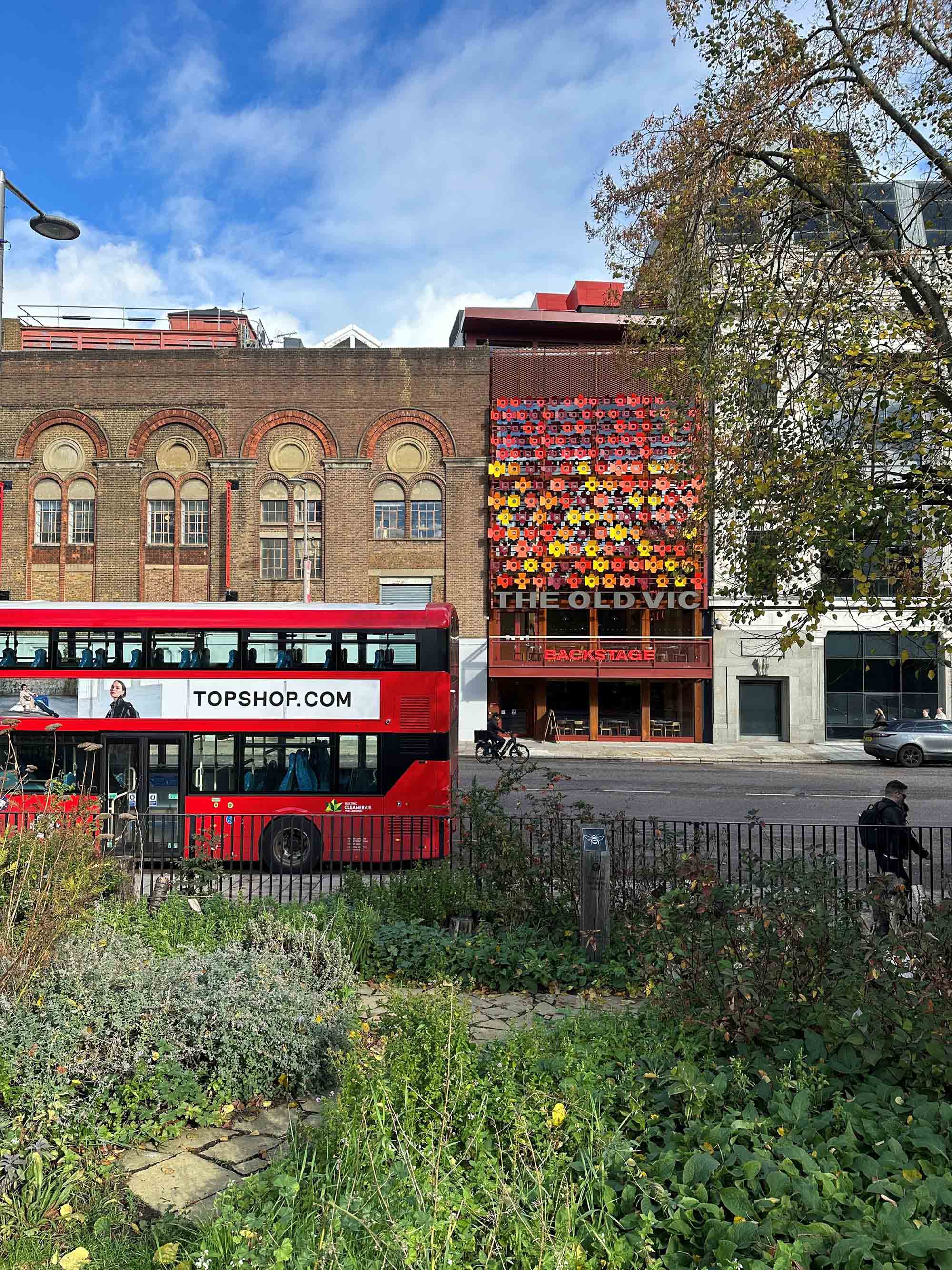 〈オールド・ヴィック・シアター・バックステージ（Backstage at The Old Vic）〉ヘイワース・トンプキンス（Haworth Tompkins）