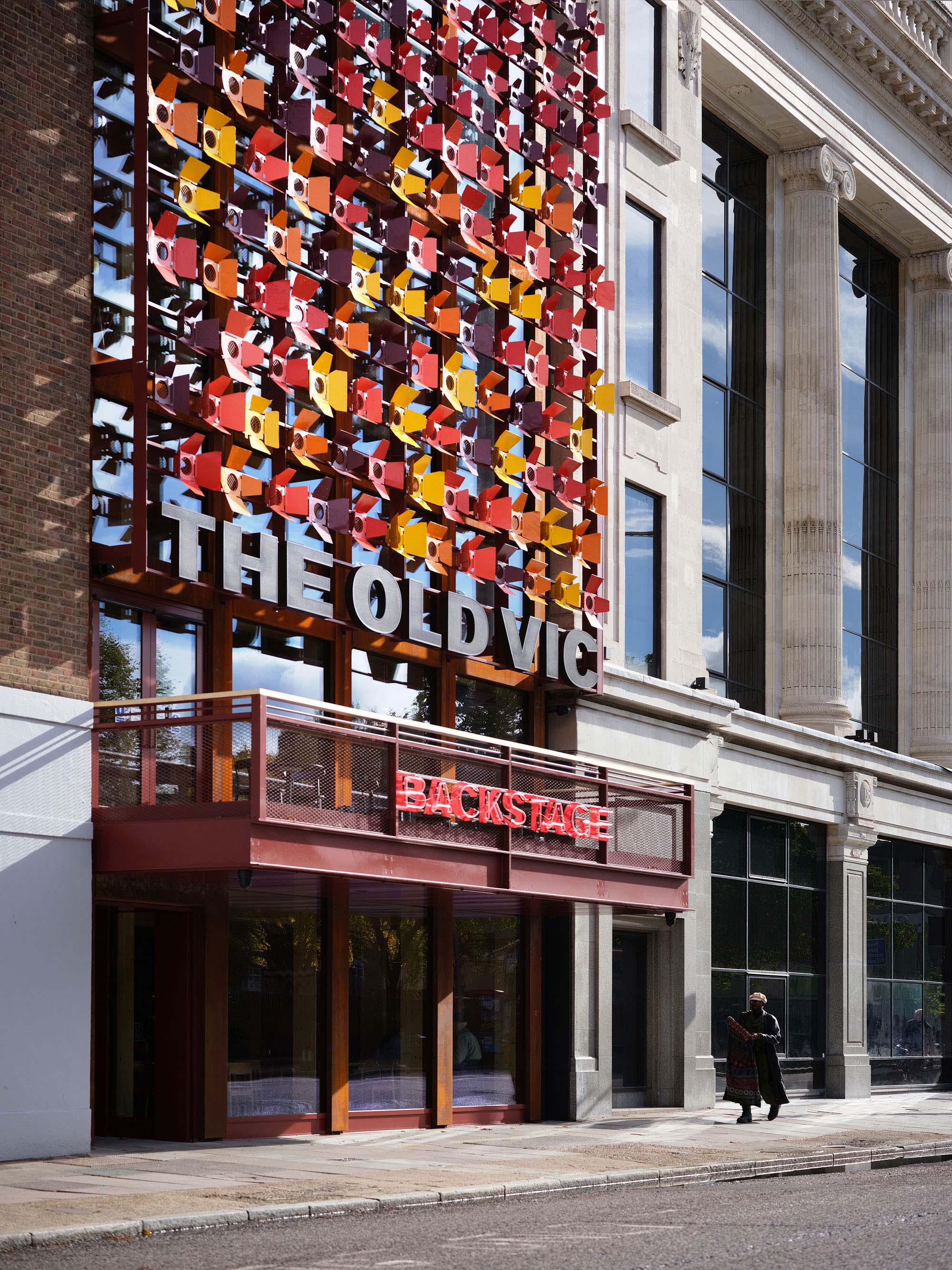 〈オールド・ヴィック・シアター・バックステージ（Backstage at The Old Vic）〉ヘイワース・トンプキンス（Haworth Tompkins）