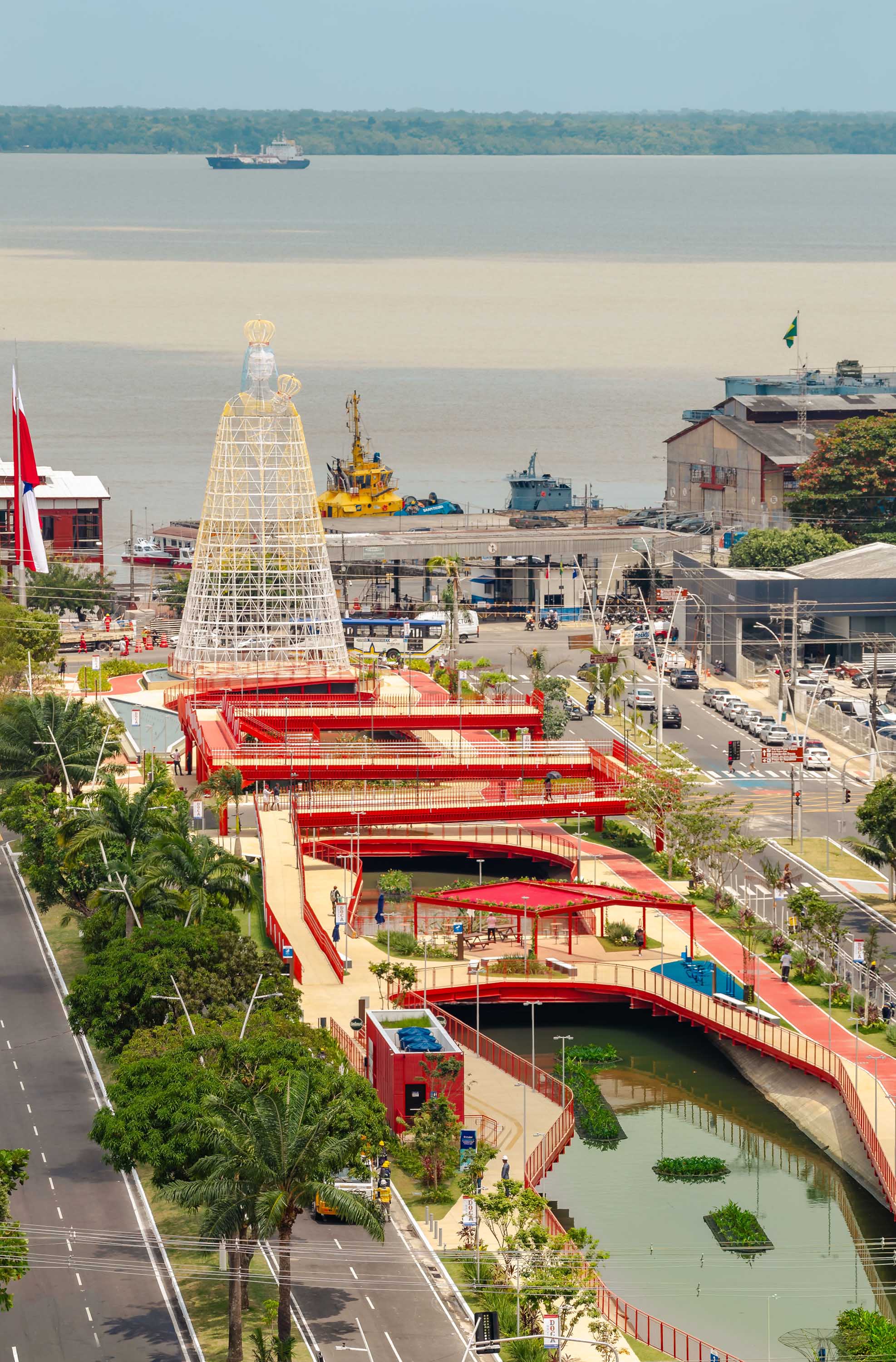 〈ドカ・リニア・パーク(Doca Linear Park)〉Natureza Urbana