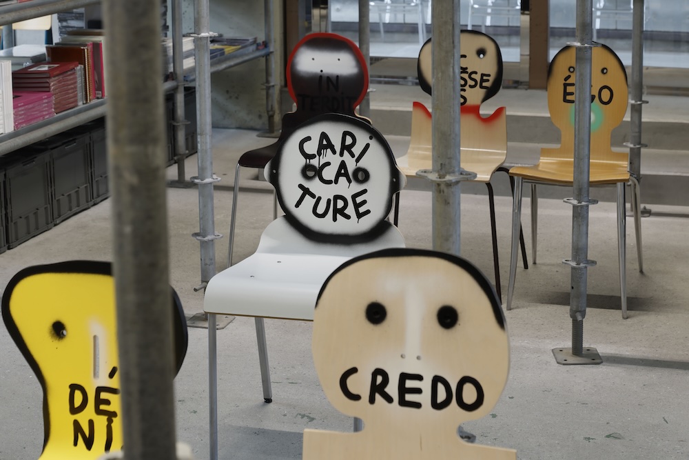 SKAC「577 chairs The Citizens’ Hemicycle」会場写真