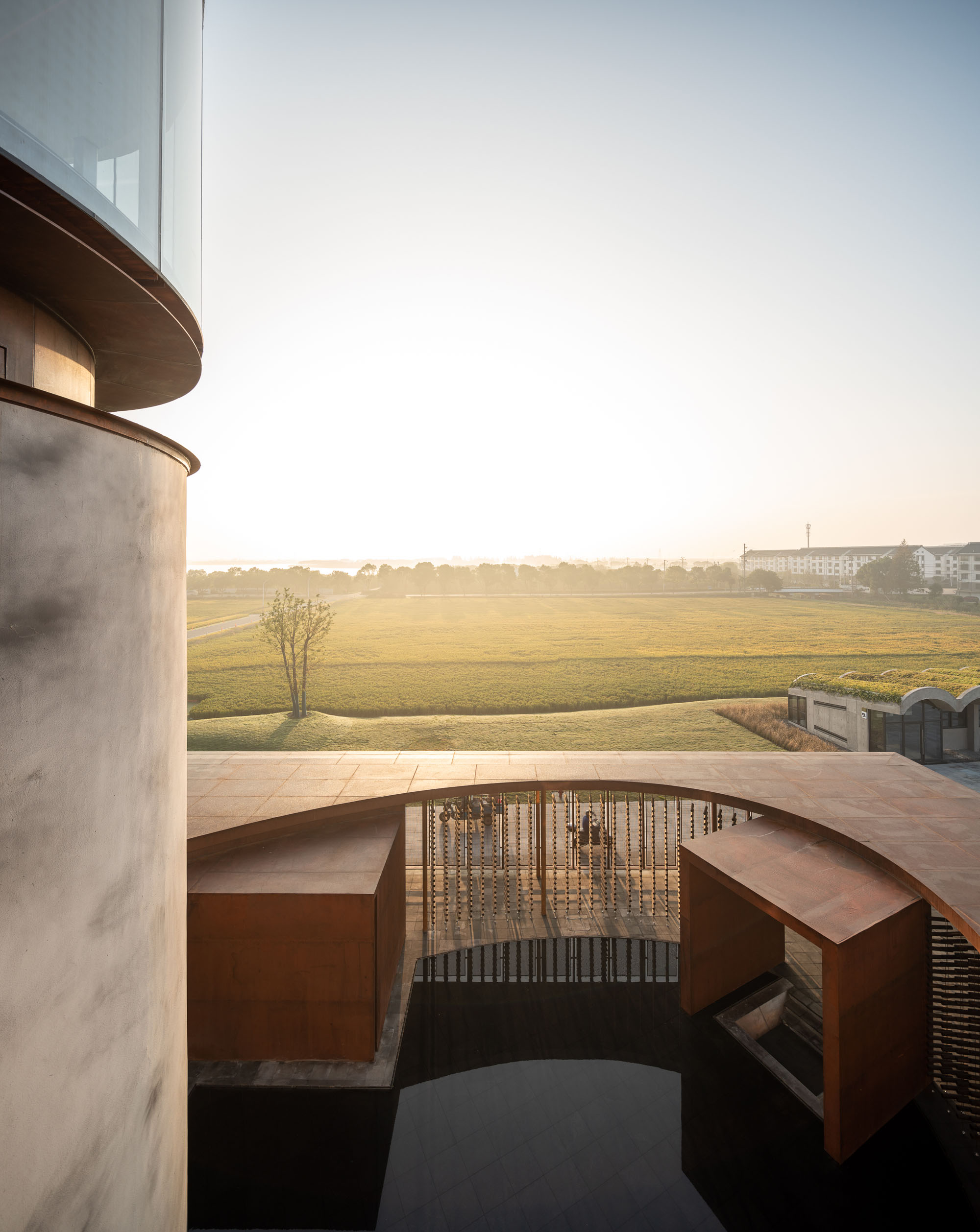 〈RE-Dingzha〉MLA+、line+ studio