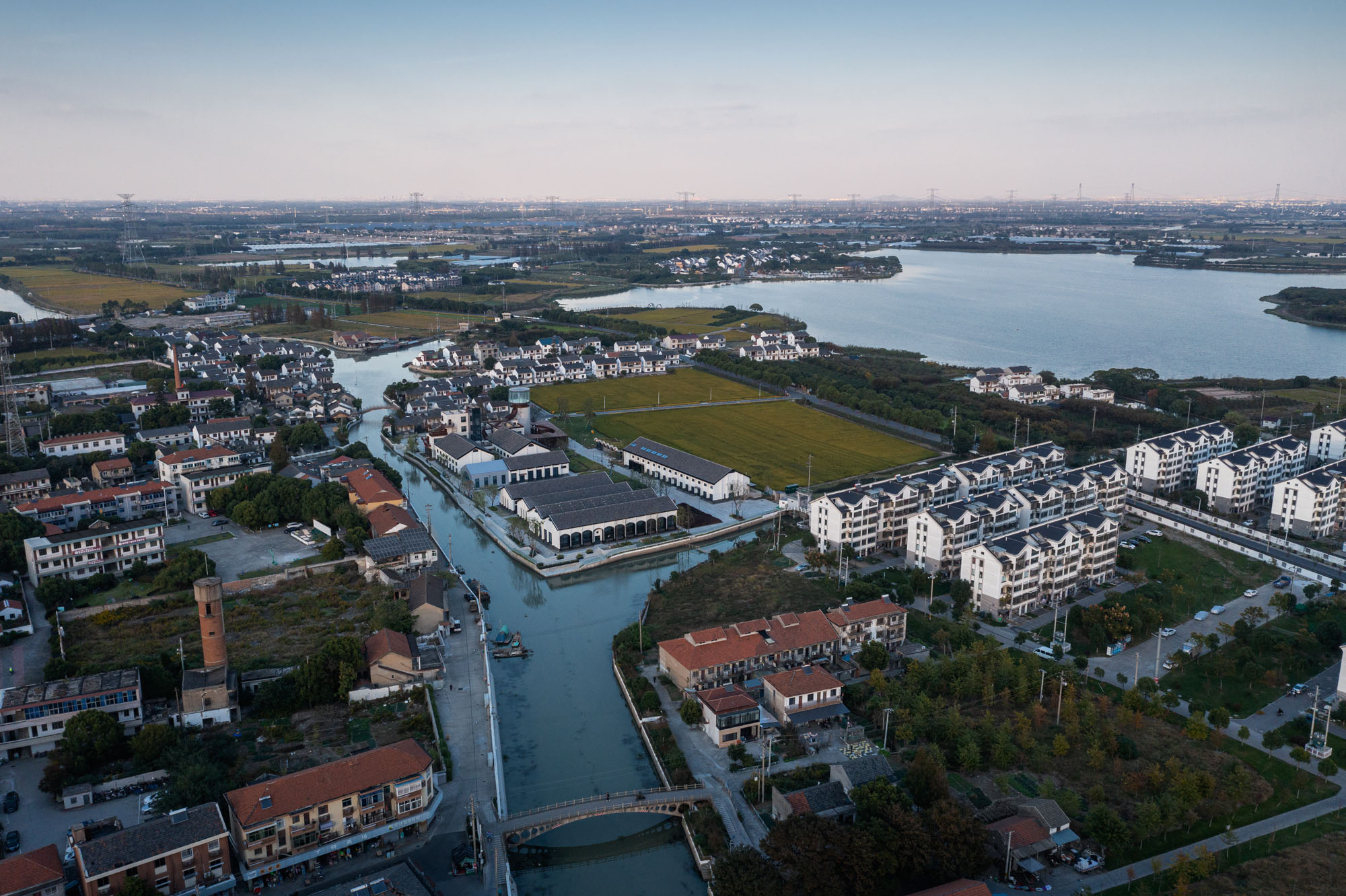 〈RE-Dingzha〉MLA+、line+ studio