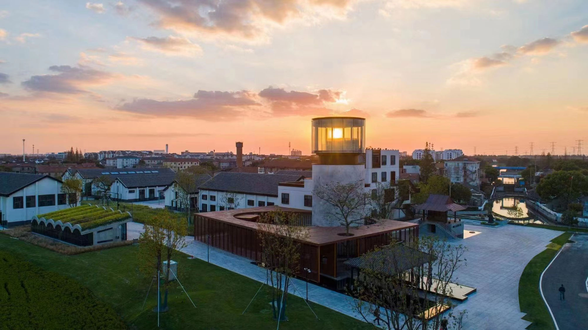 〈RE-Dingzha〉MLA+、line+ studio