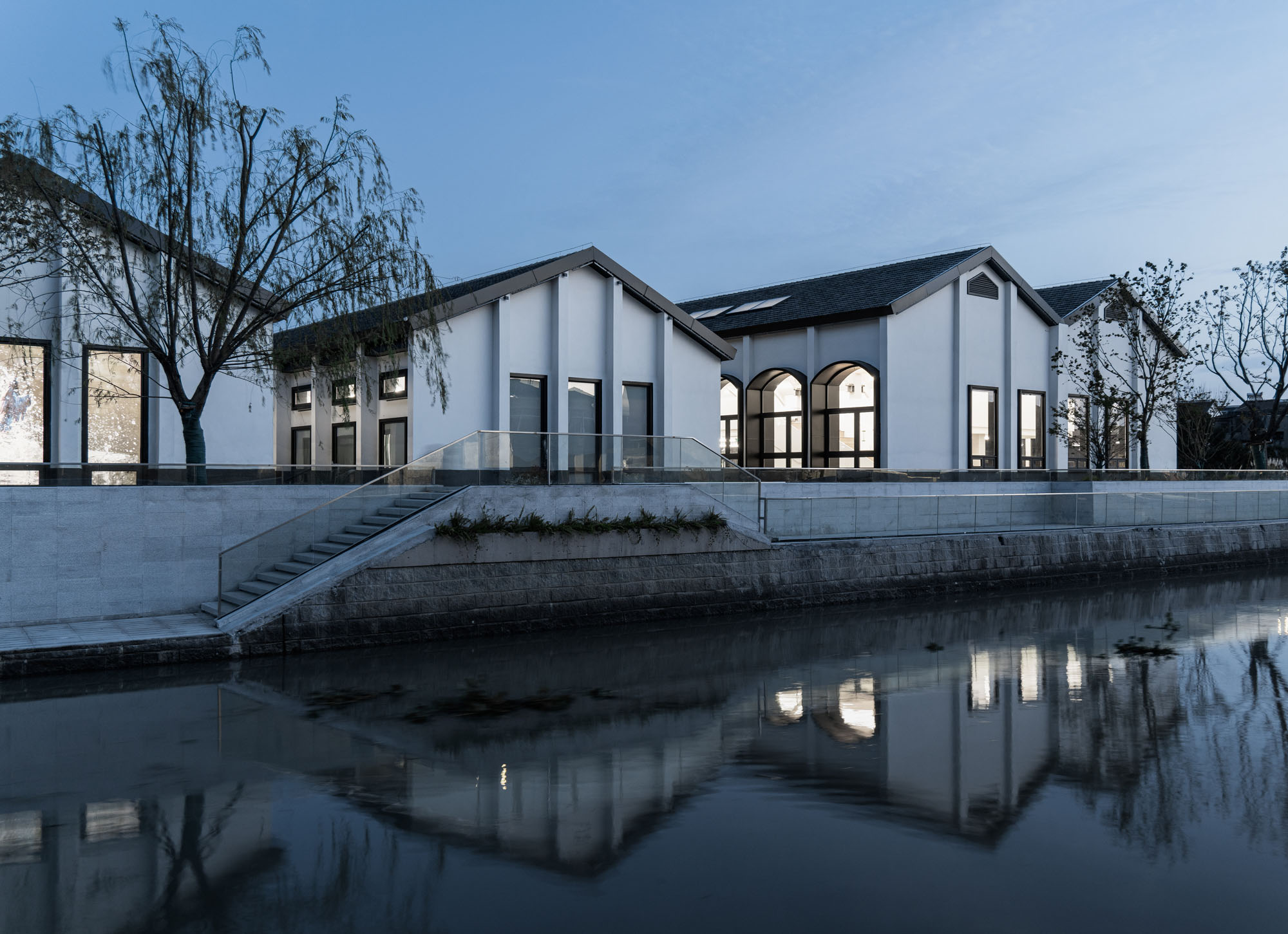 〈RE-Dingzha〉MLA+、line+ studio