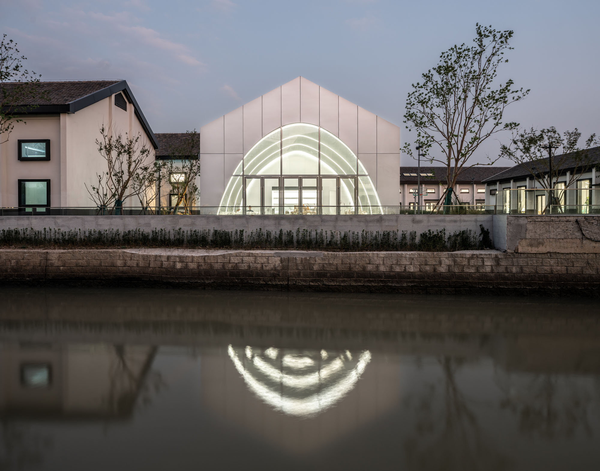 〈RE-Dingzha〉MLA+、line+ studio