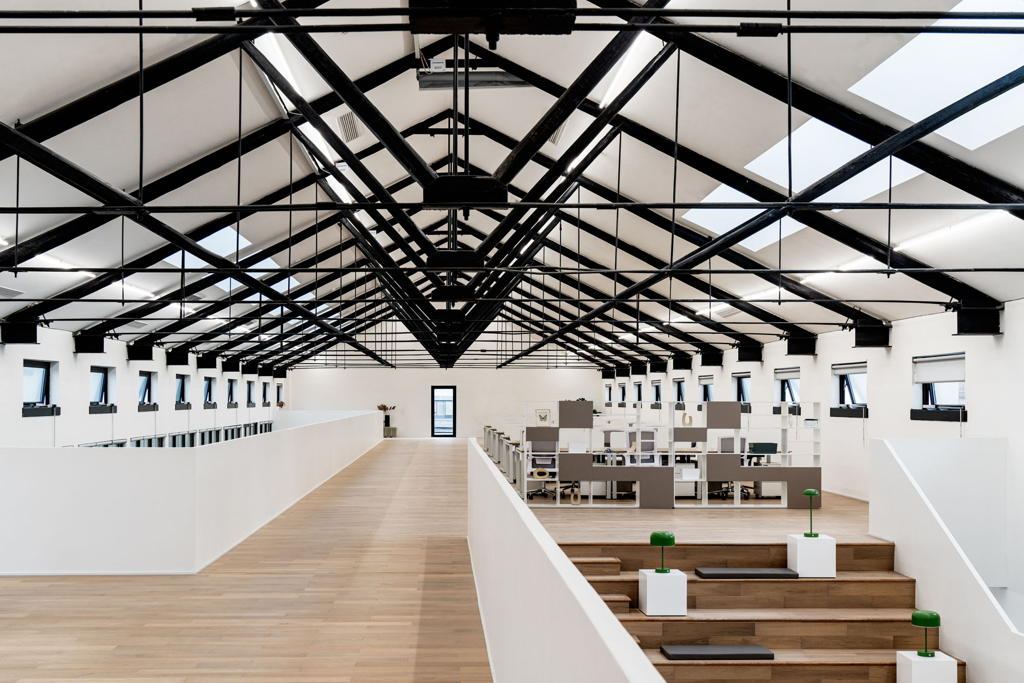 〈RE-Dingzha〉MLA+、line+ studio