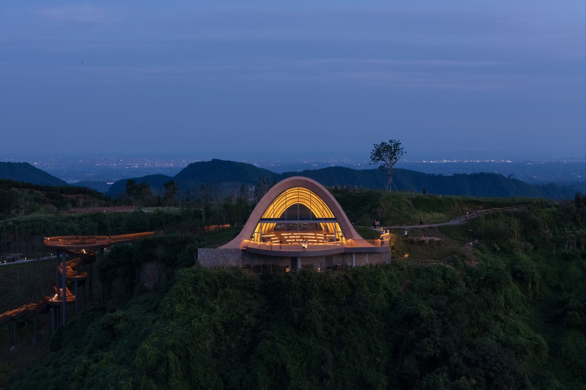 〈蒲江プラットフォーム（Pujiang Platform）〉MVRDV