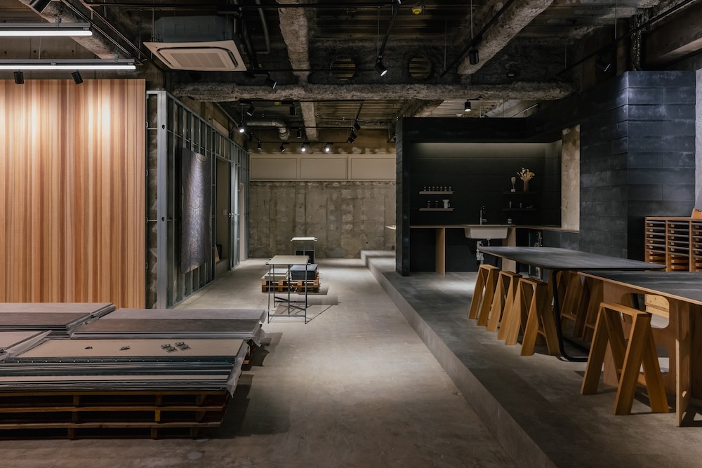 ケイミュー マテリアルベース BOiTE 内観