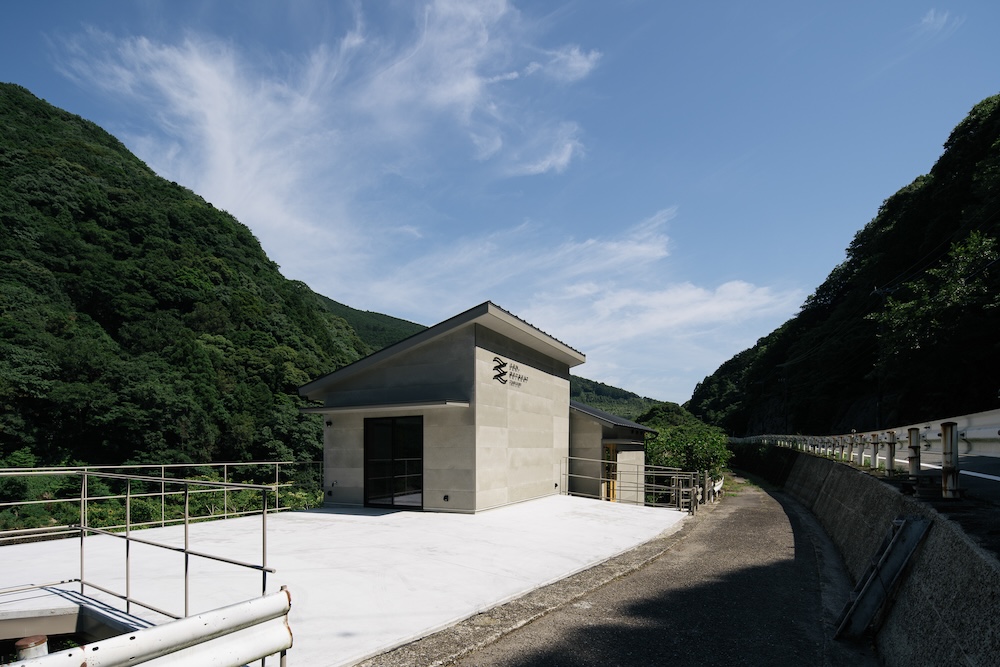 優秀賞　株式会社クル、coil 松村一輝建築設計事務所〈SEN.RETREAT TAKIJIRI〉