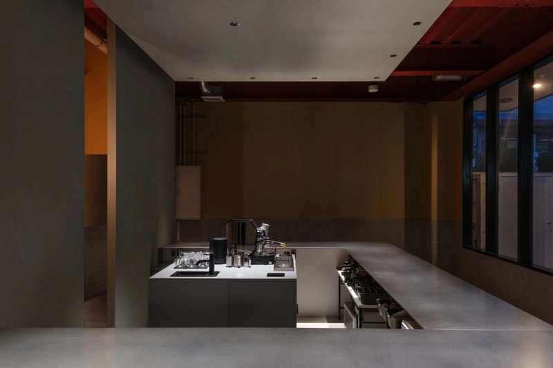 Lonich,Fukuoka / tyto