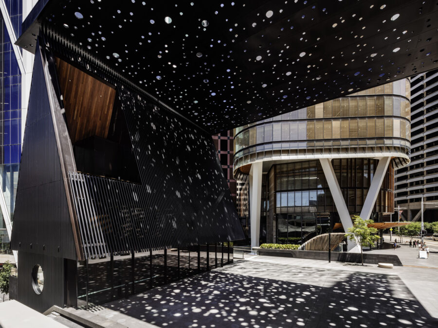 ダニエル・ボイドとアジャイ・アソシエイツによる、現代アートと融合したコミュニティ拠点〈ジョージ・ストリート・プラザ＆コミュニティ・ビルディング〉オーストラリア