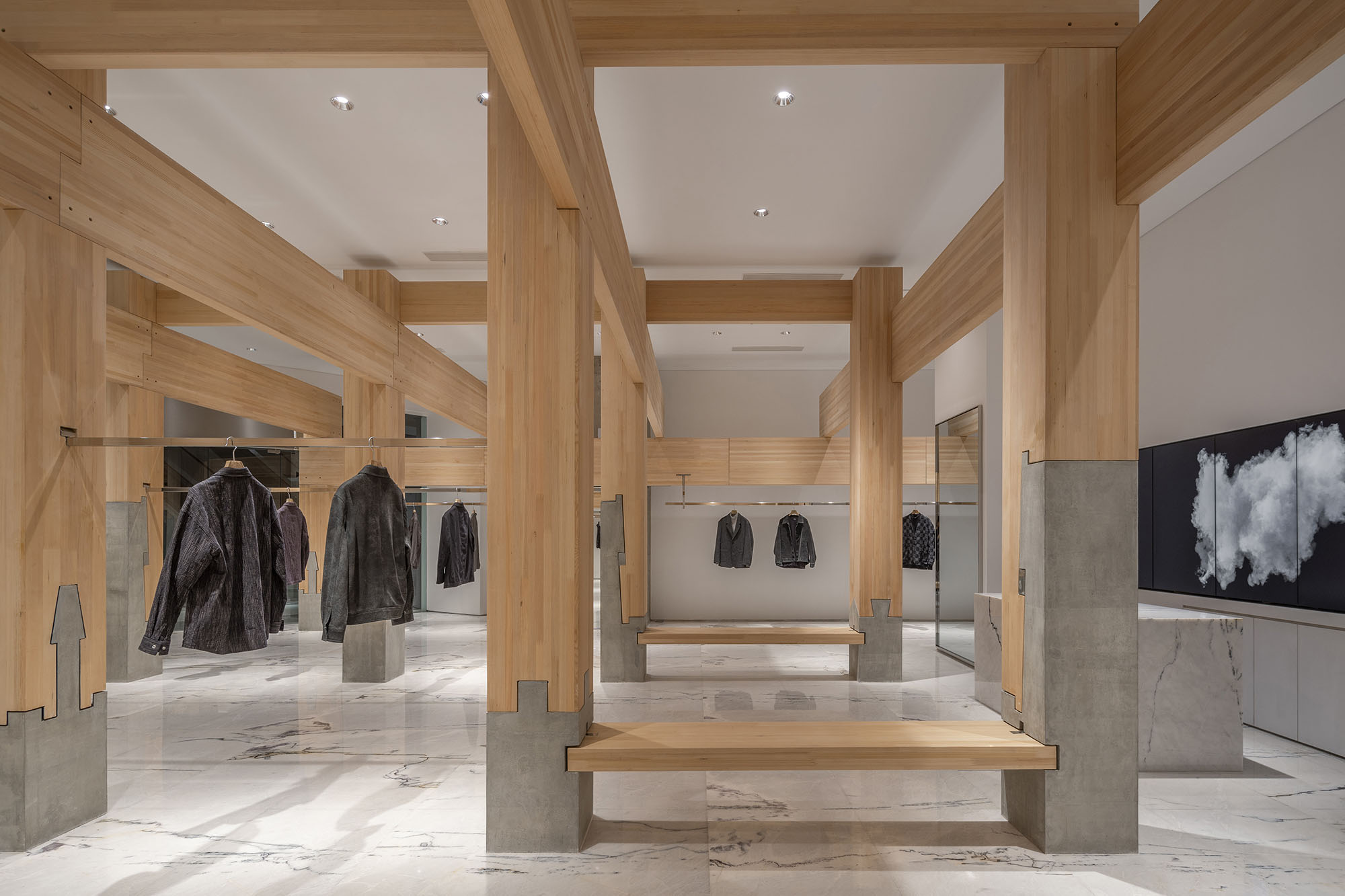 〈禅の柱（Pillar of Zen） — DANNONG Store at The MixC Taiyuan〉LUOスタジオ（LUO studio）
