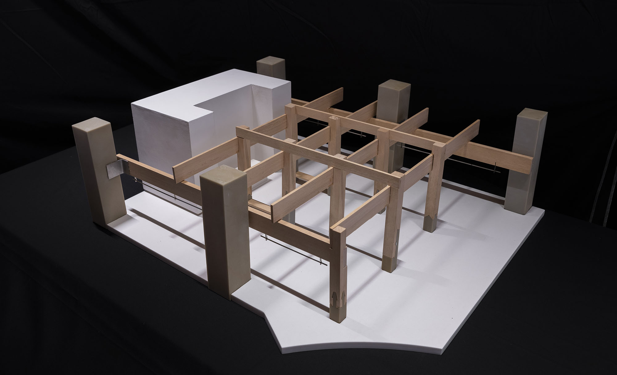 〈禅の柱（Pillar of Zen） — DANNONG Store at The MixC Taiyuan〉LUOスタジオ（LUO studio）