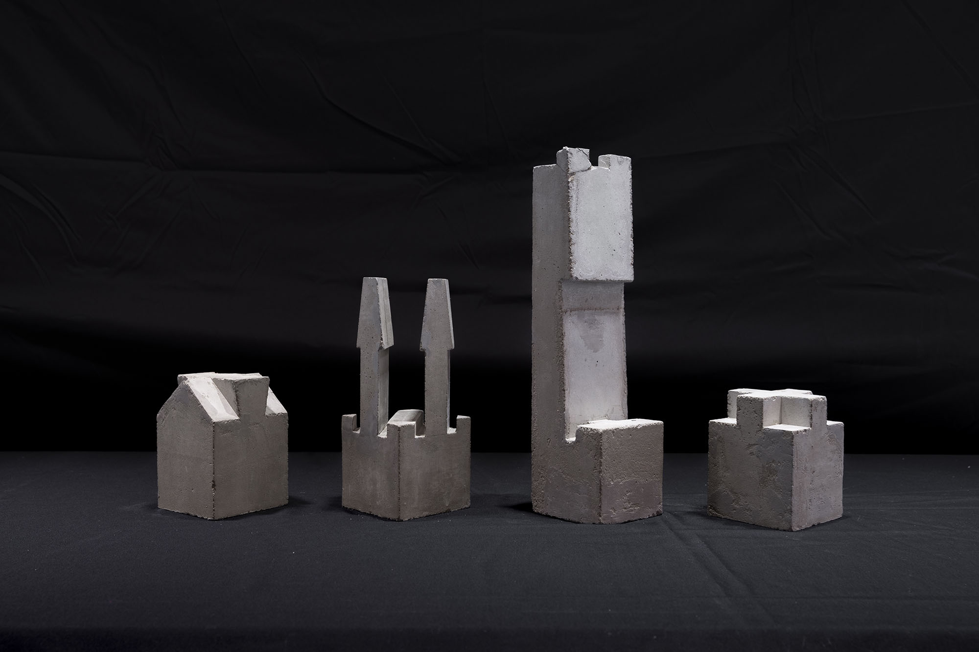 〈禅の柱（Pillar of Zen） — DANNONG Store at The MixC Taiyuan〉LUOスタジオ（LUO studio）