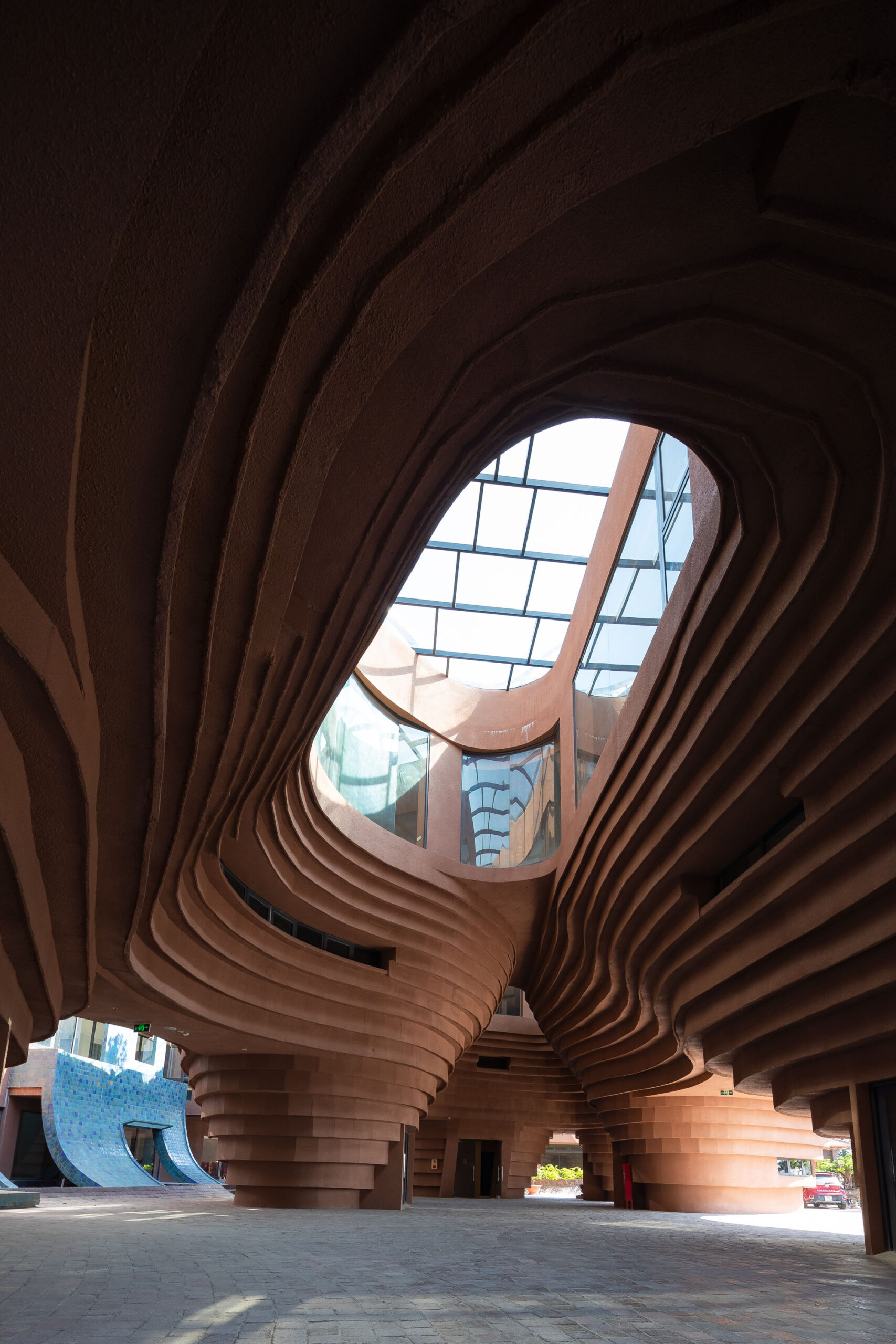 〈バッチャン陶芸博物館(Bat Trang ceramic museum)〉1+1>2アーキテクツ(1+1>2 Architects)