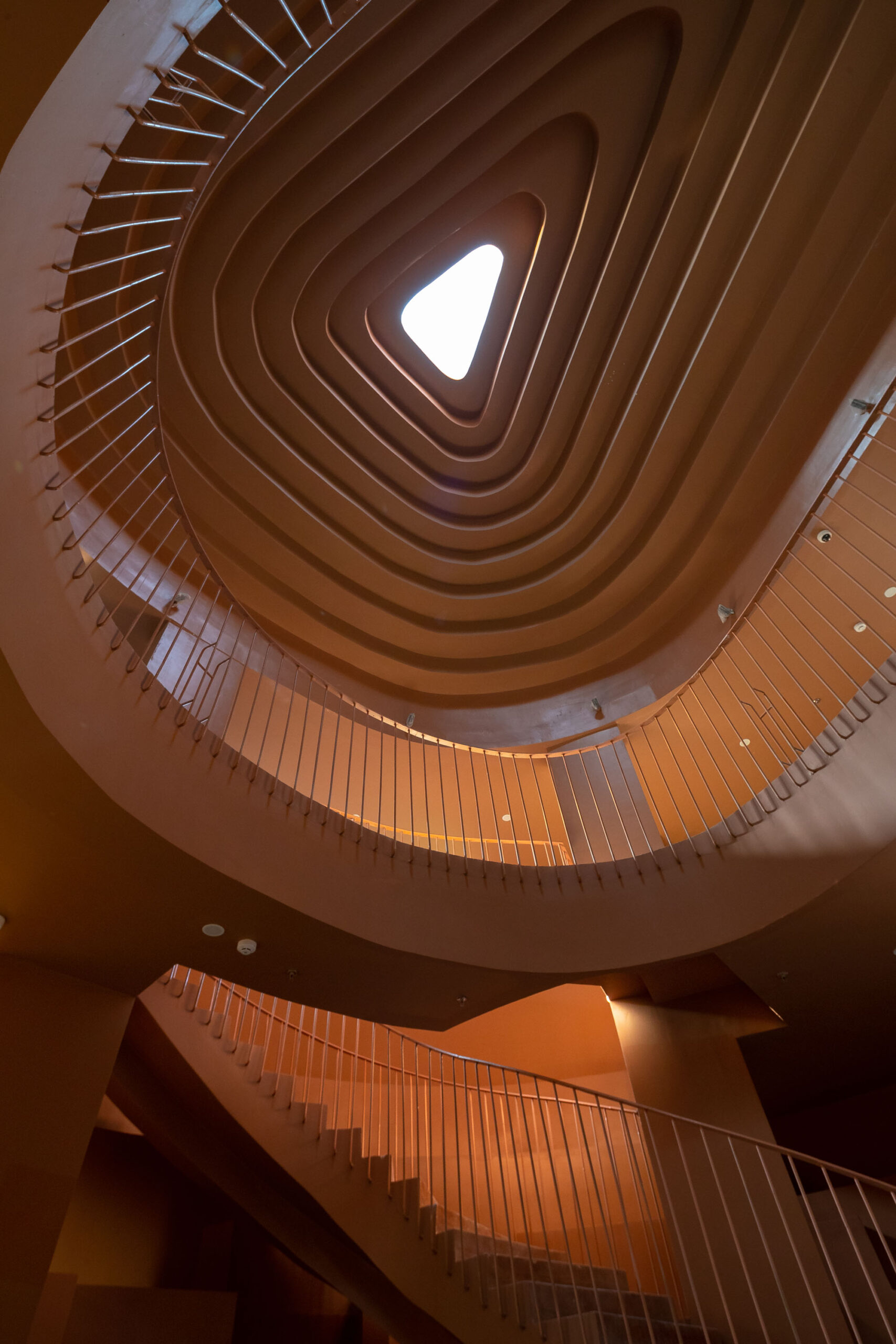 〈バッチャン陶芸博物館(Bat Trang ceramic museum)〉1+1>2アーキテクツ(1+1>2 Architects)