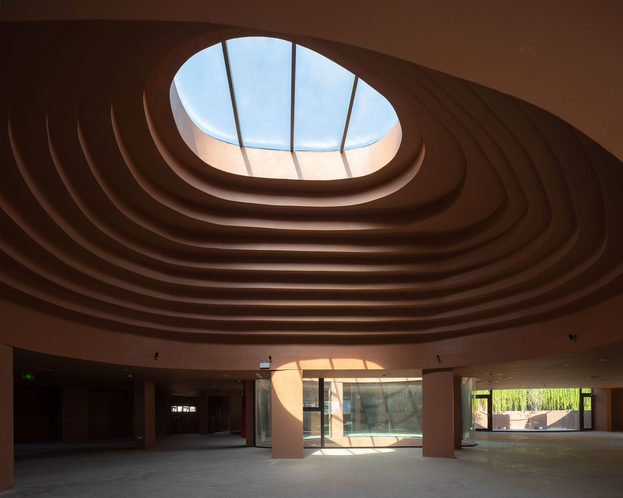 〈バッチャン陶芸博物館(Bat Trang ceramic museum)〉1+1>2アーキテクツ(1+1>2 Architects)