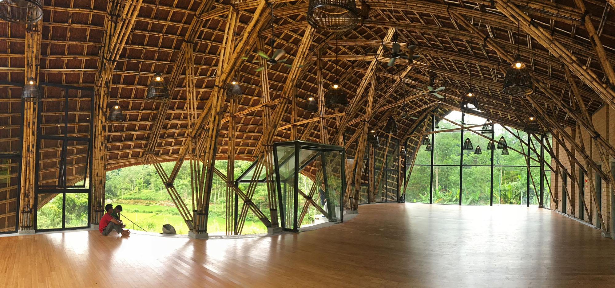 〈チェン・イェン・コミュニティハウス（Chieng Yen Community House）〉1+1>2アーキテクツ（1+1>2 Architects）