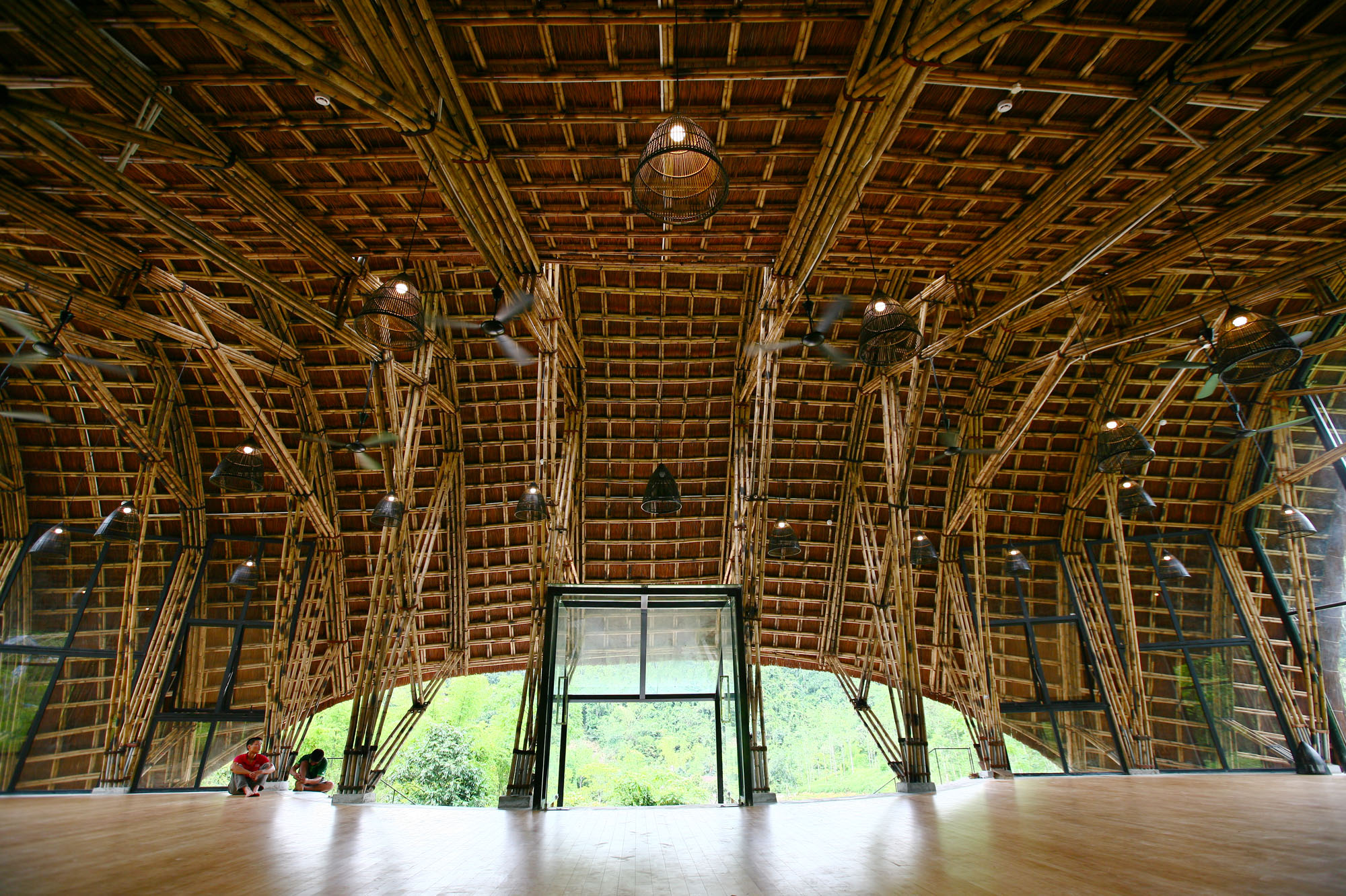 〈チェン・イェン・コミュニティハウス（Chieng Yen Community House）〉1+1>2アーキテクツ（1+1>2 Architects）