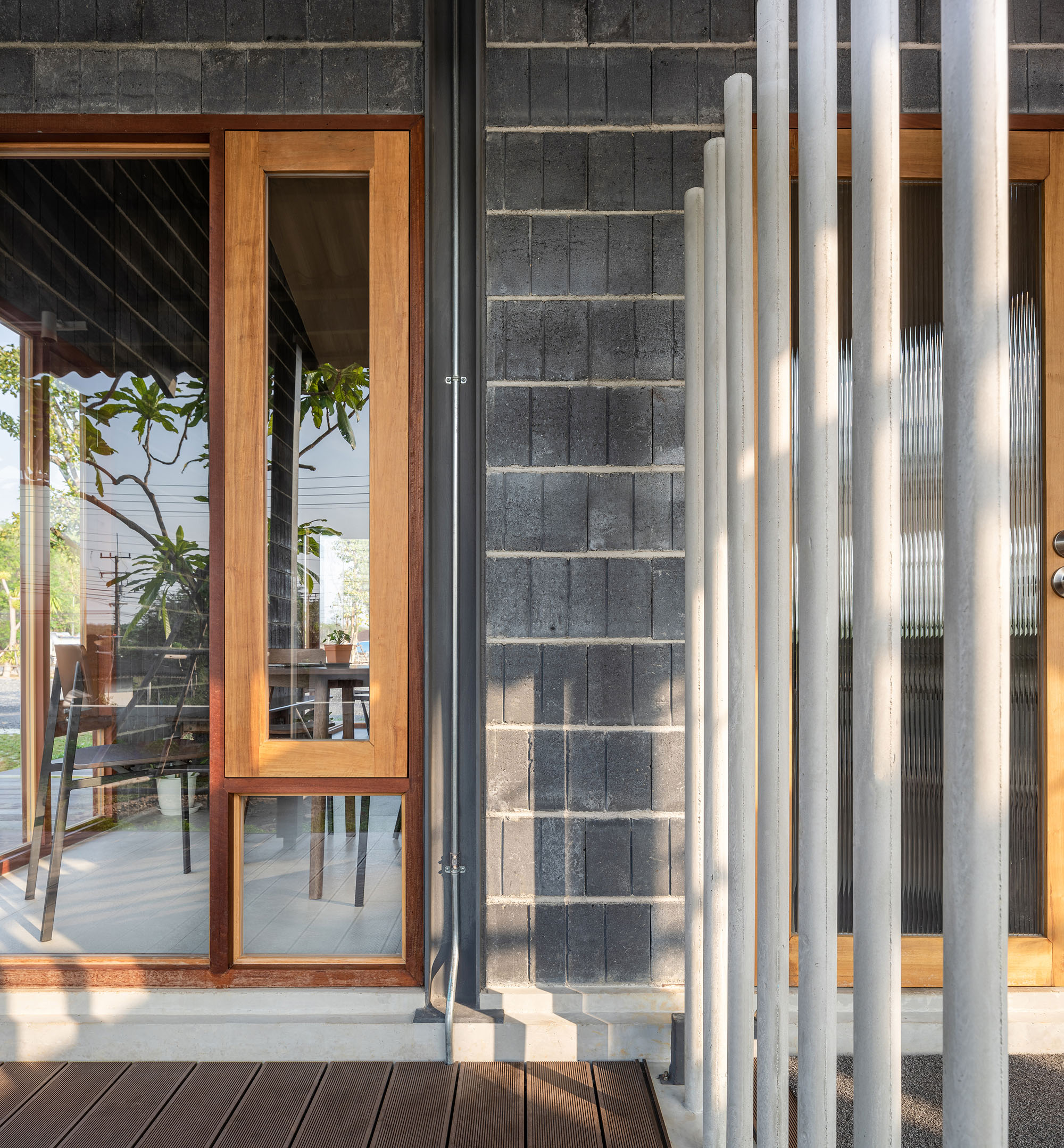 〈The Rubber(er) Café〉SA-ARDスタジオ（SA-ARD studio）