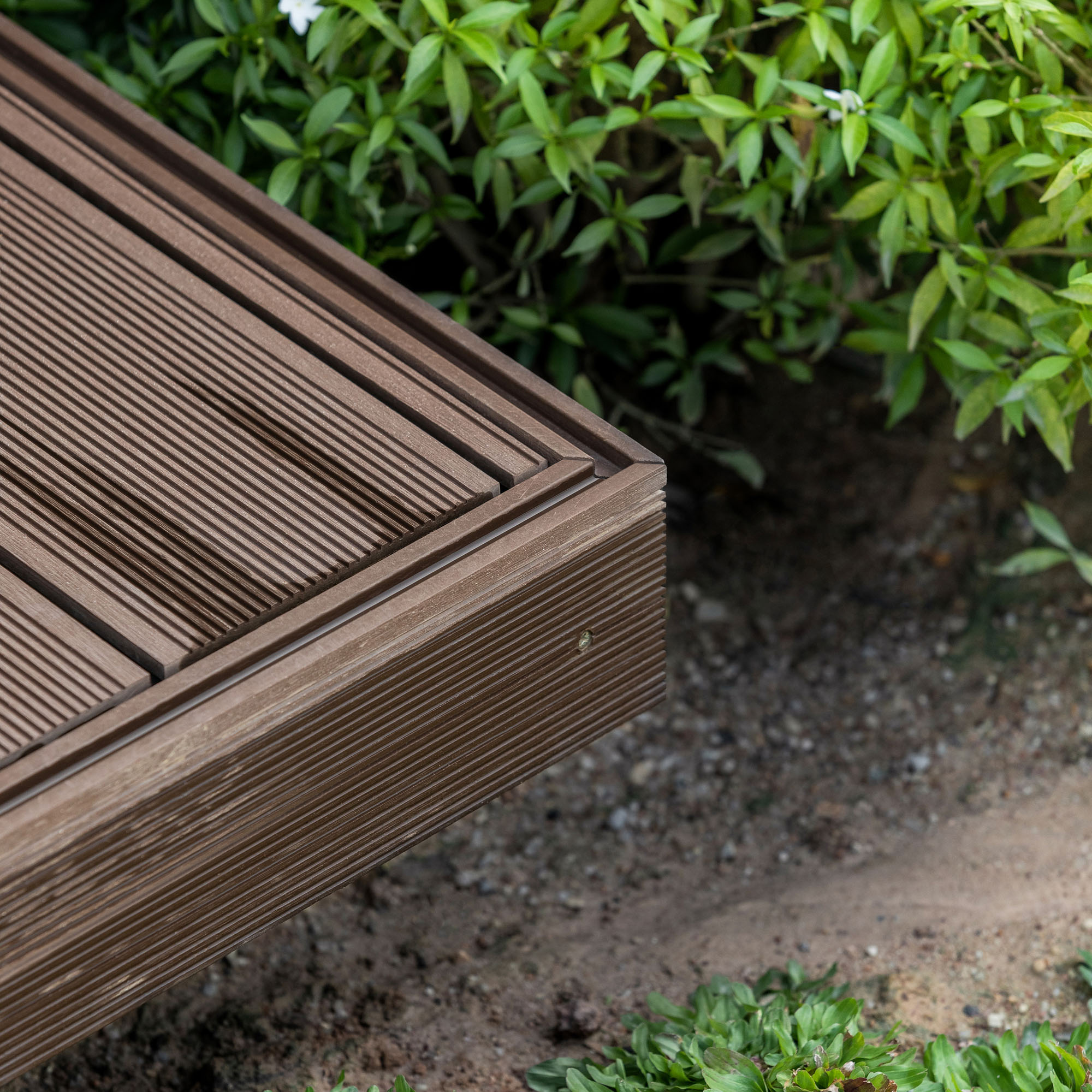 〈The Rubber(er) Café〉SA-ARDスタジオ（SA-ARD studio）