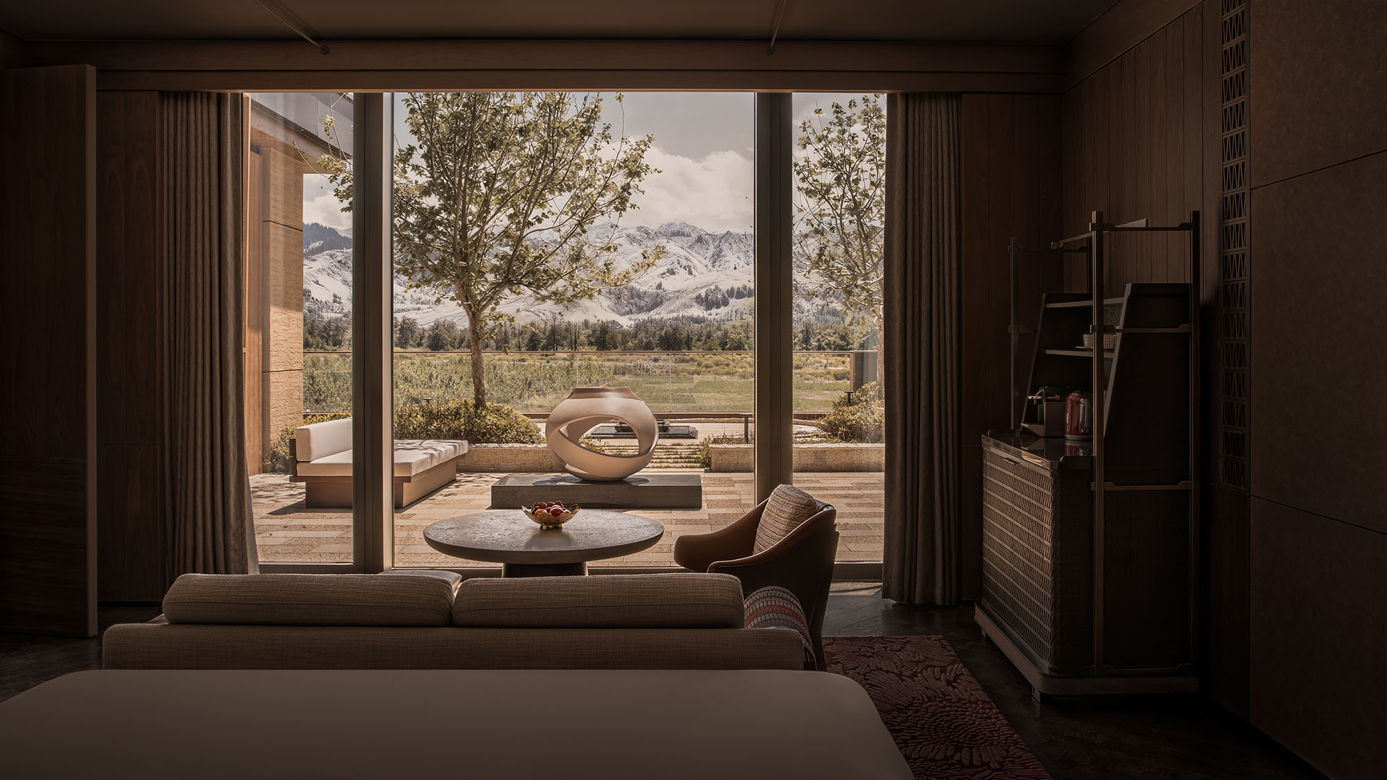 〈ホテルインディゴ・ナラティ（Hotel Indigo Nalati）〉CCD（Cheng Chung Design）