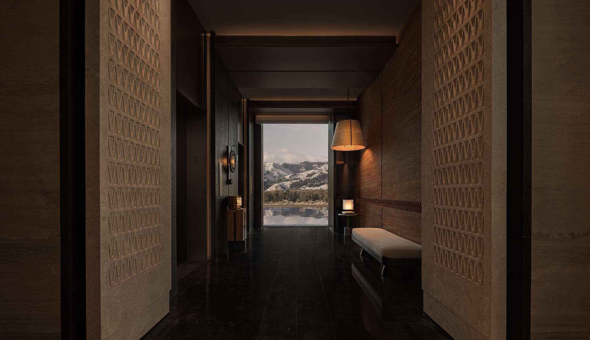 〈ホテルインディゴ・ナラティ（Hotel Indigo Nalati）〉CCD（Cheng Chung Design）