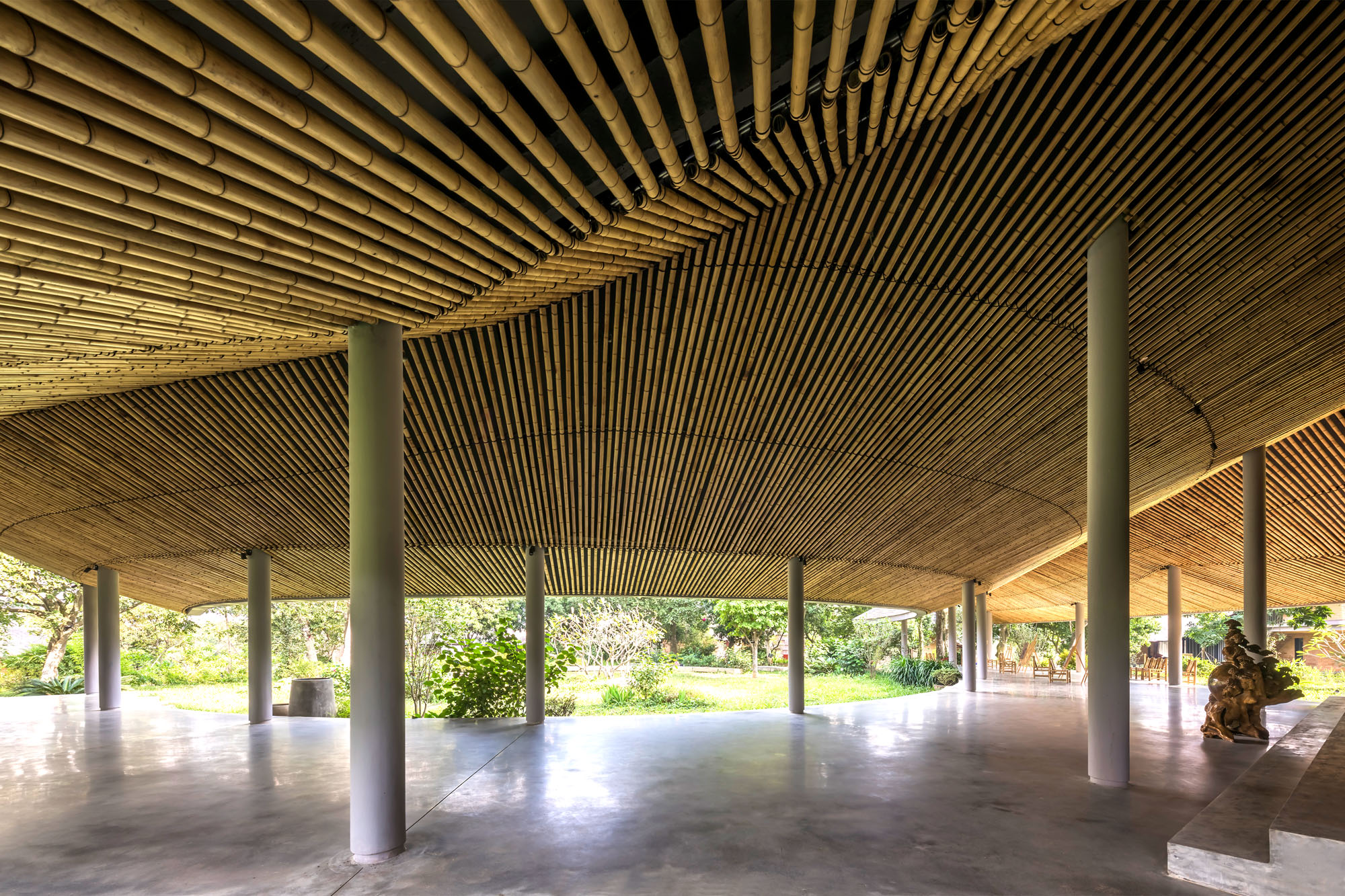 〈ジャックフルーツ・ビレッジ（Jackfruit Village）〉1 + 1＞2アーキテクツ（1+1>2 Architects）