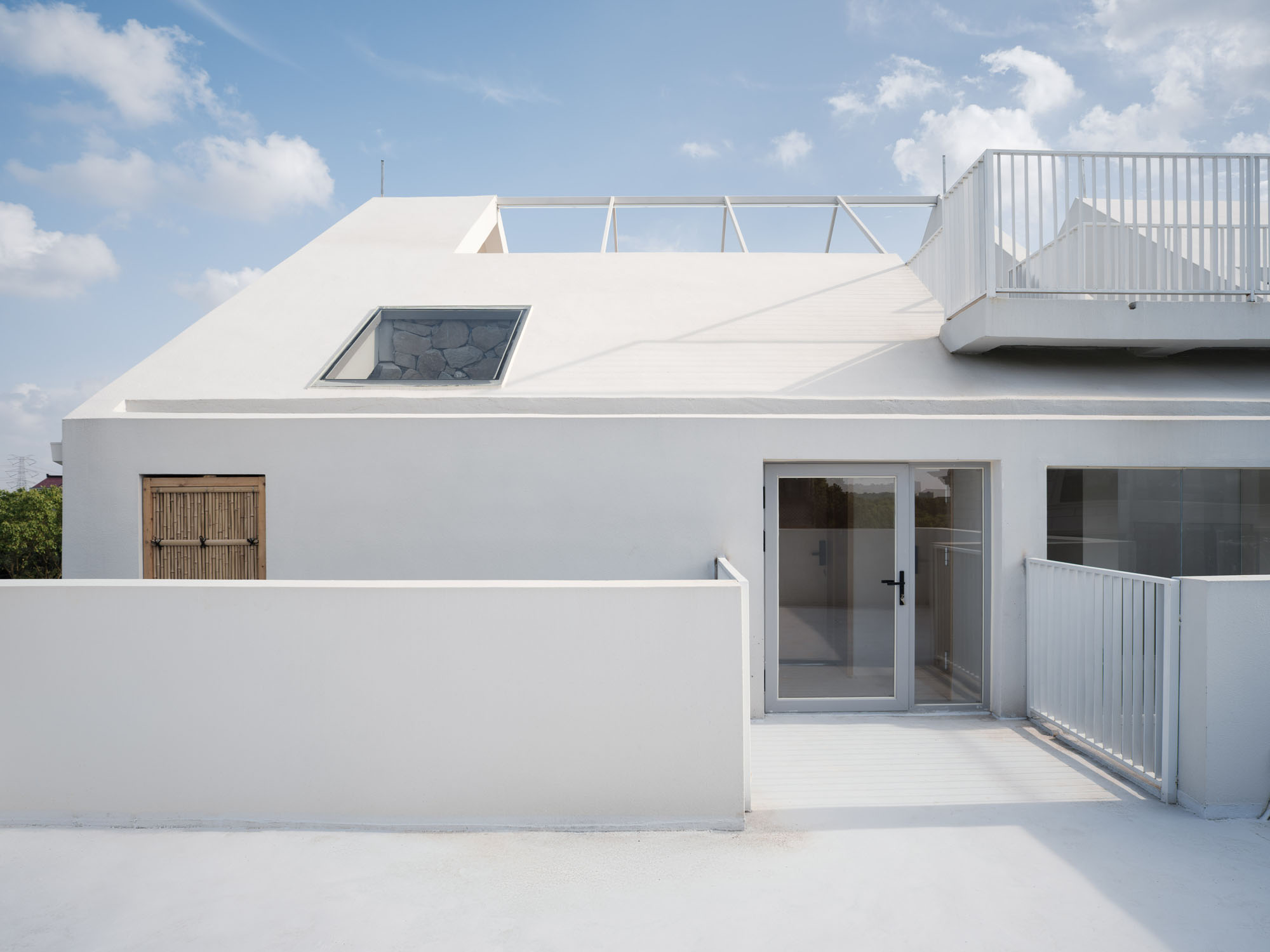 〈The Catcher〉TEAM_BLDG